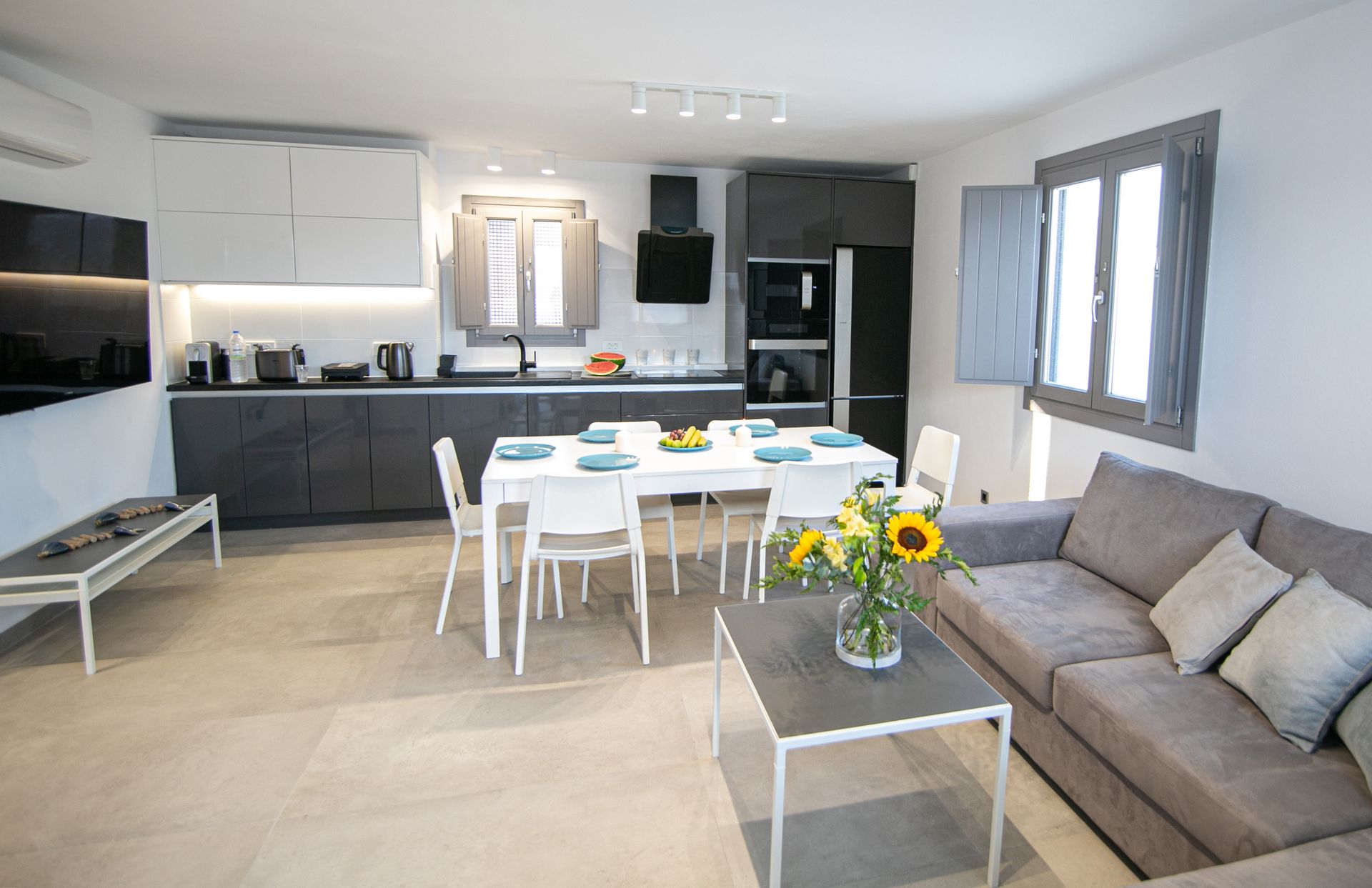 Aegean Melody Suites Santorini - DLXSUI - 45