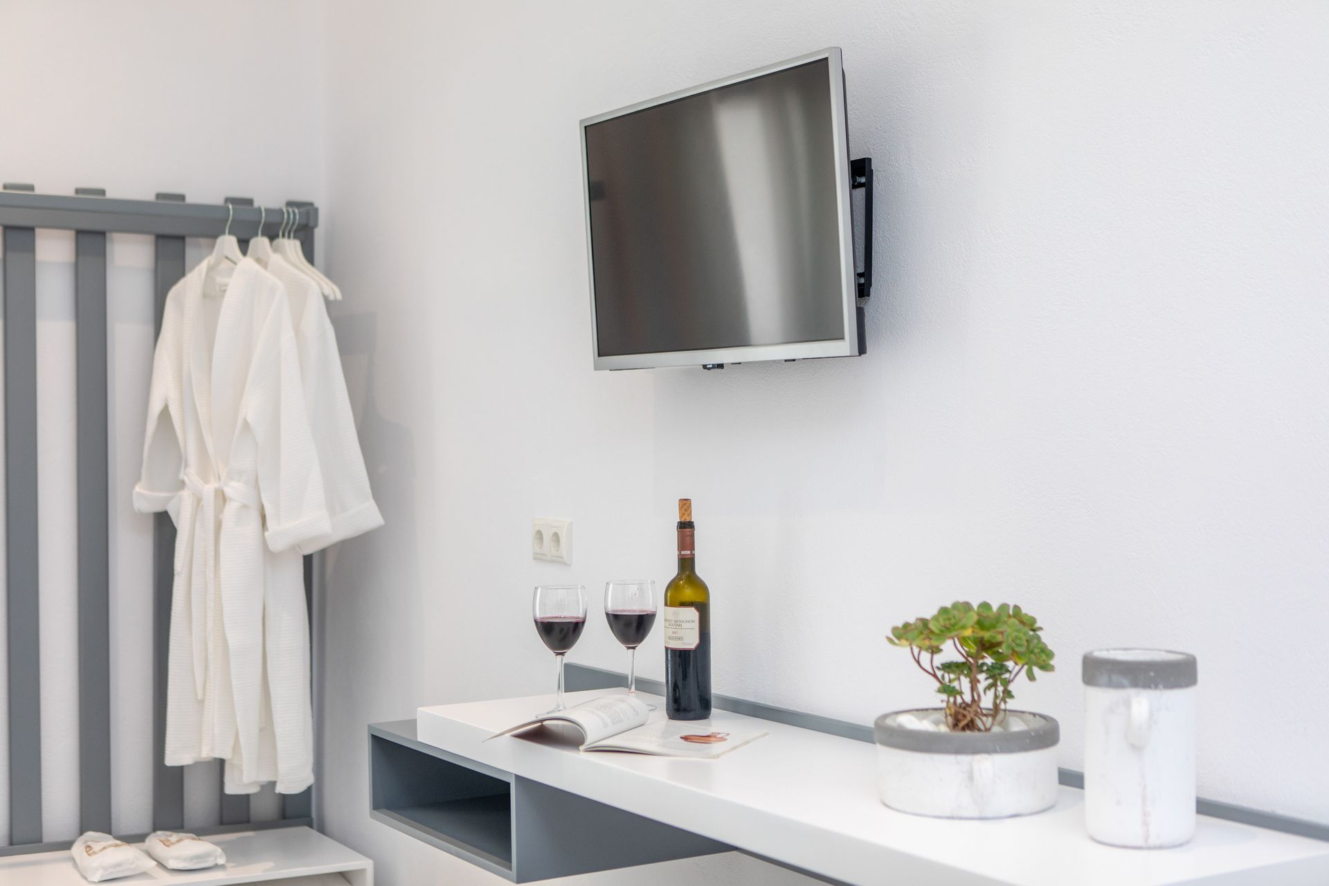 Crystal Mare Suites Naxos - JS - 2