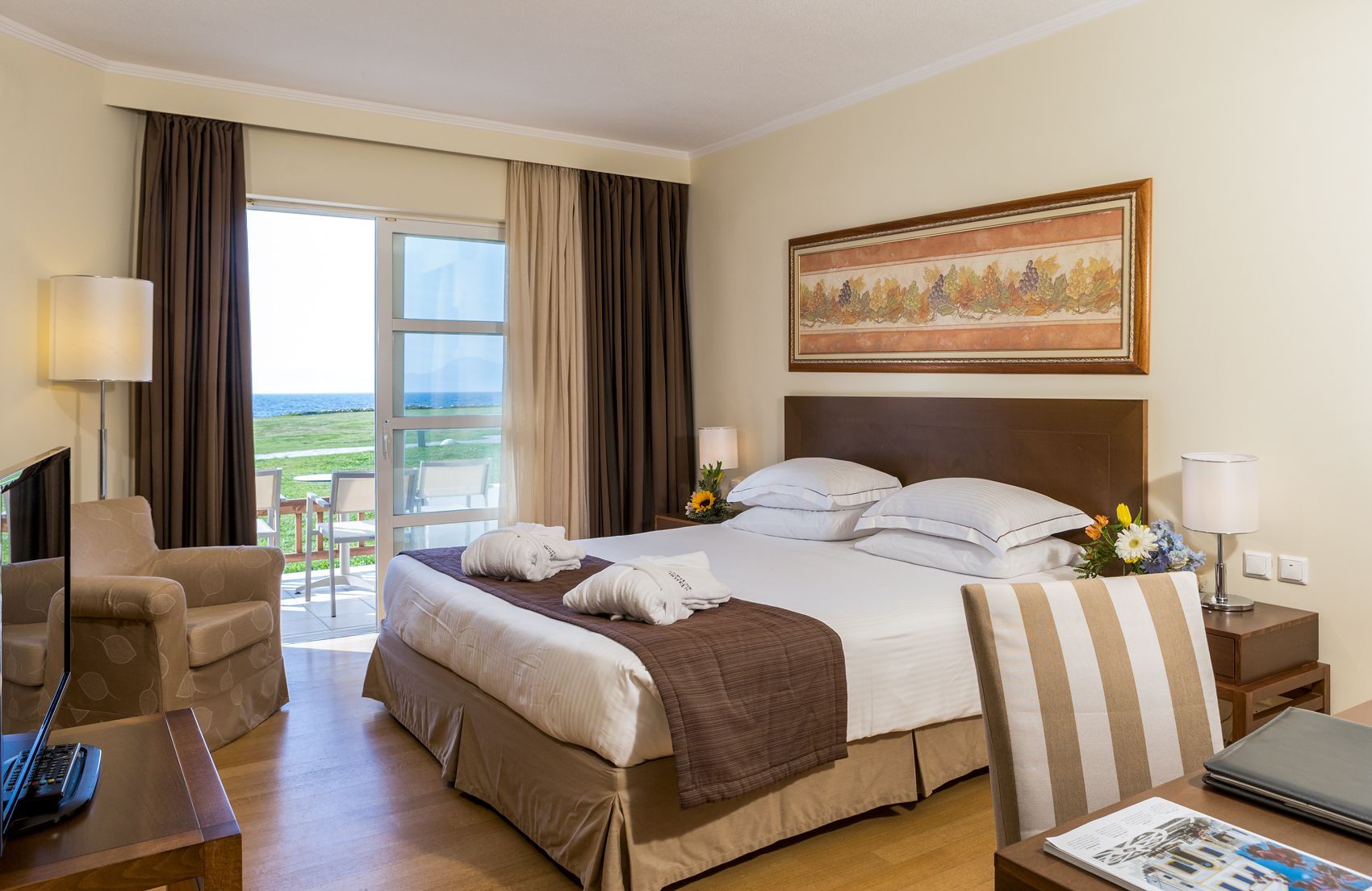 Neptune Luxury Resort - EXEC1R - 5