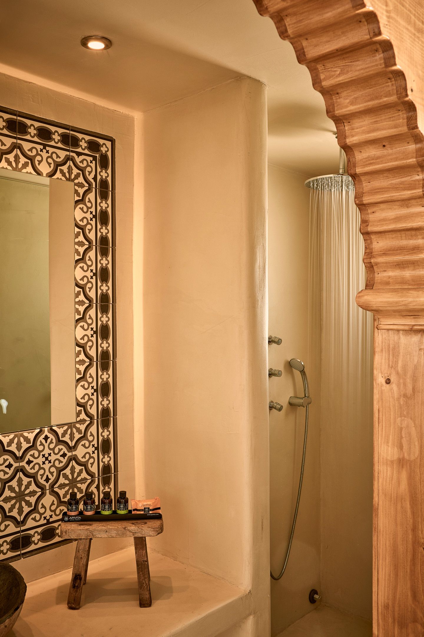 Naxian On The Beach Luxury Boutique Suites - DBLIJ - 10