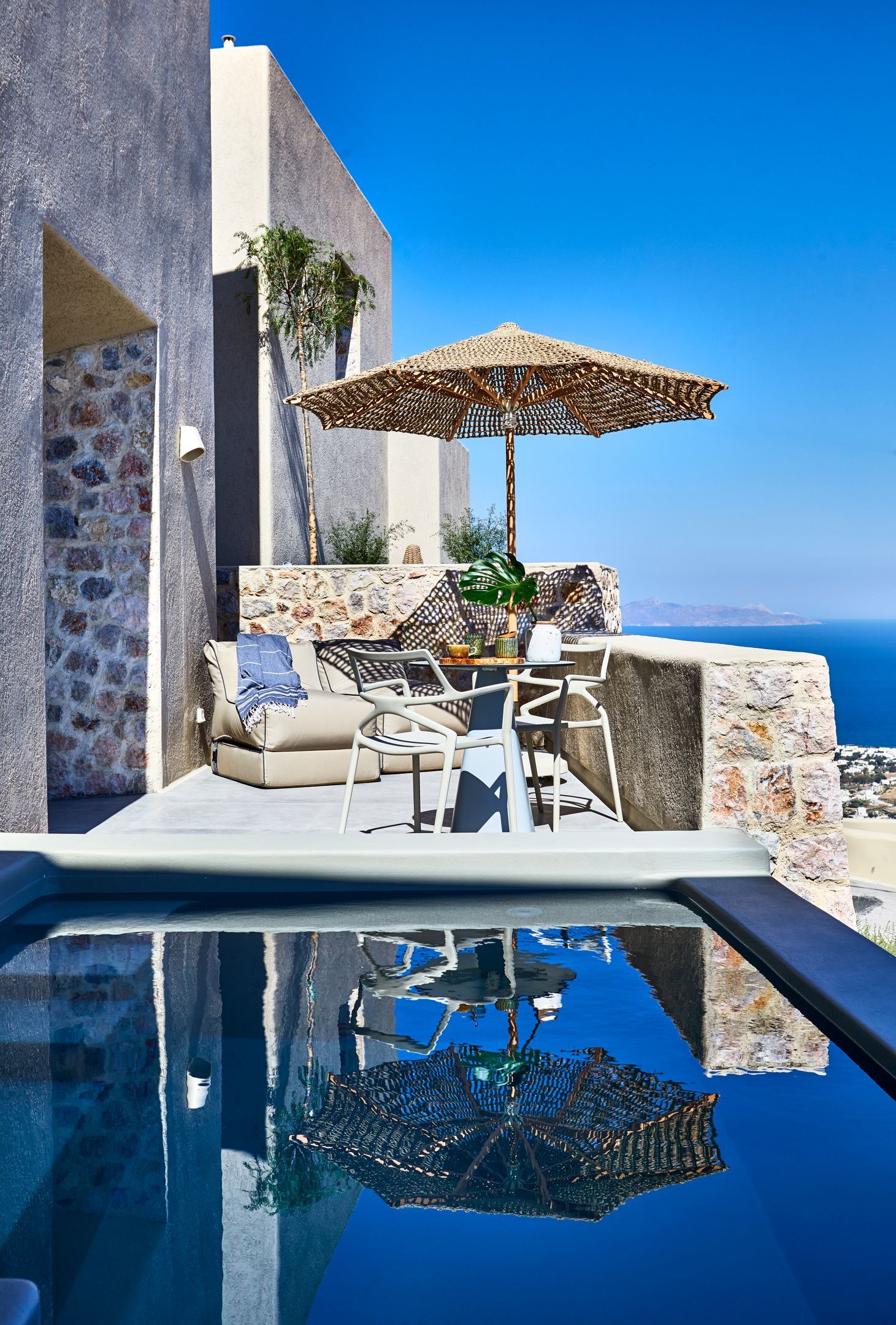 Aeon Suites Santorini - SUP - 2