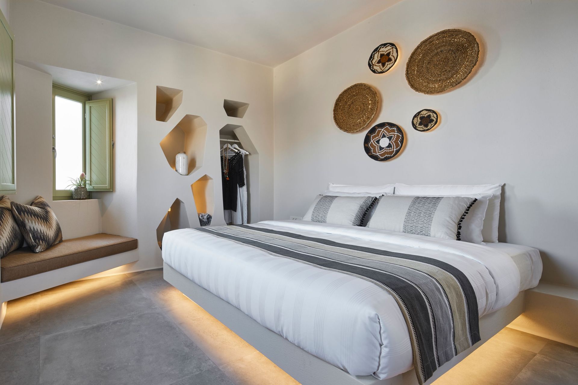Aeon Suites Santorini - SUP - 10