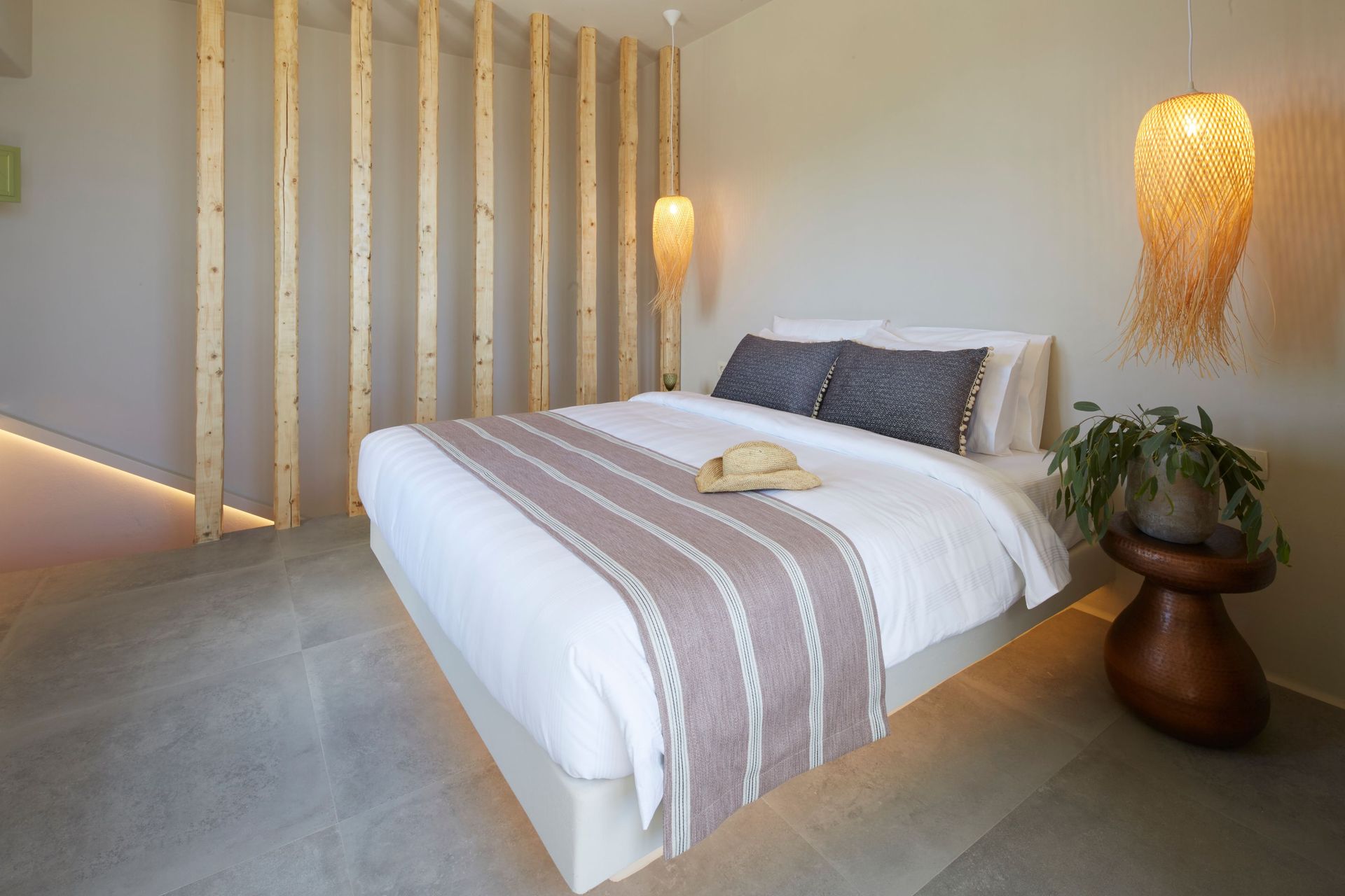 Aeon Suites Santorini - SUP - 11