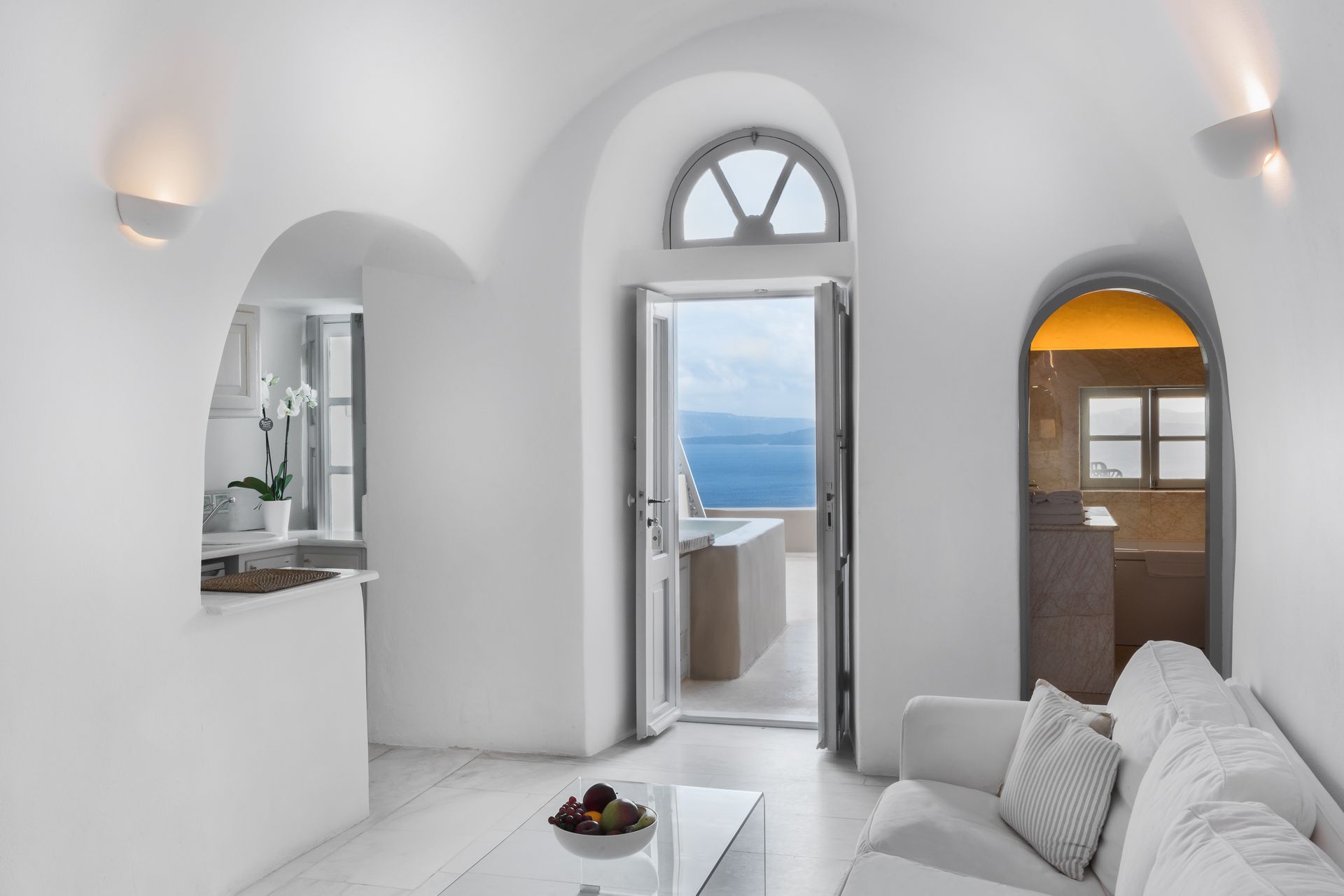 Armeni Luxury Villas Oia Santorini - HONEY - 5