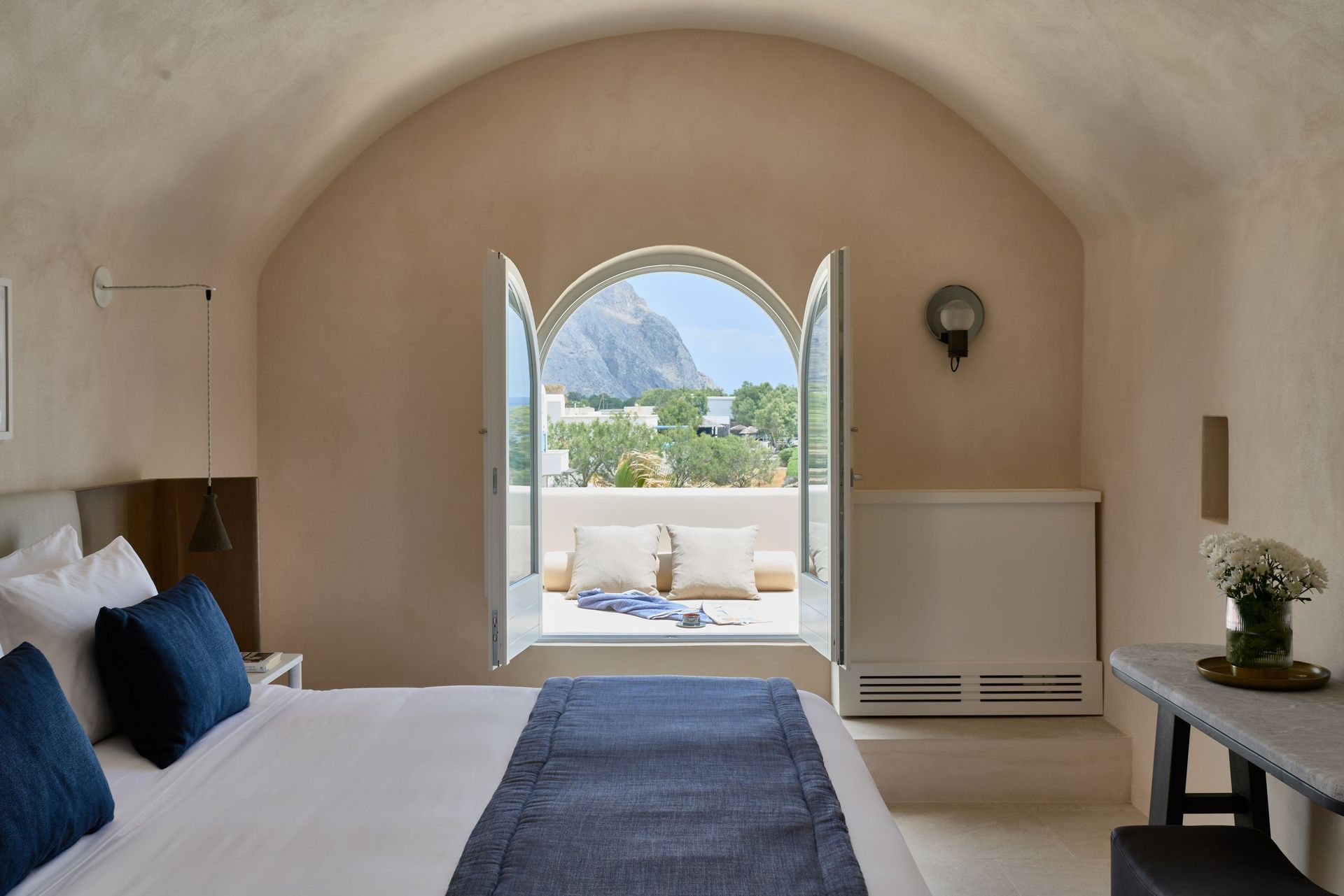 Rakonto Suite