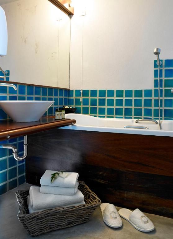 Altana Heritage Suites Santorini - STDART - 9