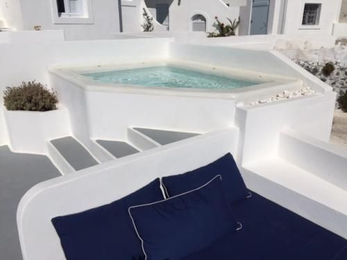 Superior Double with Outdoor Plunge Pool