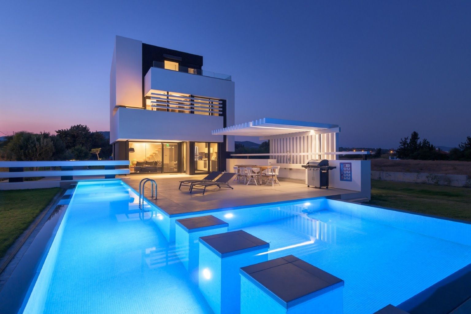 Albatross Beach Front Villa Laysan