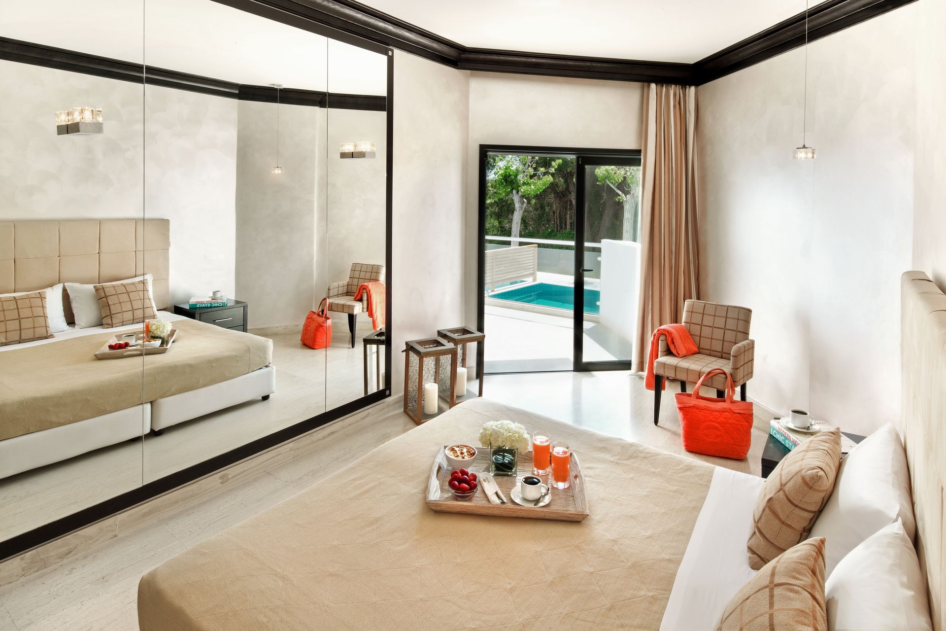 Twin Private Pool