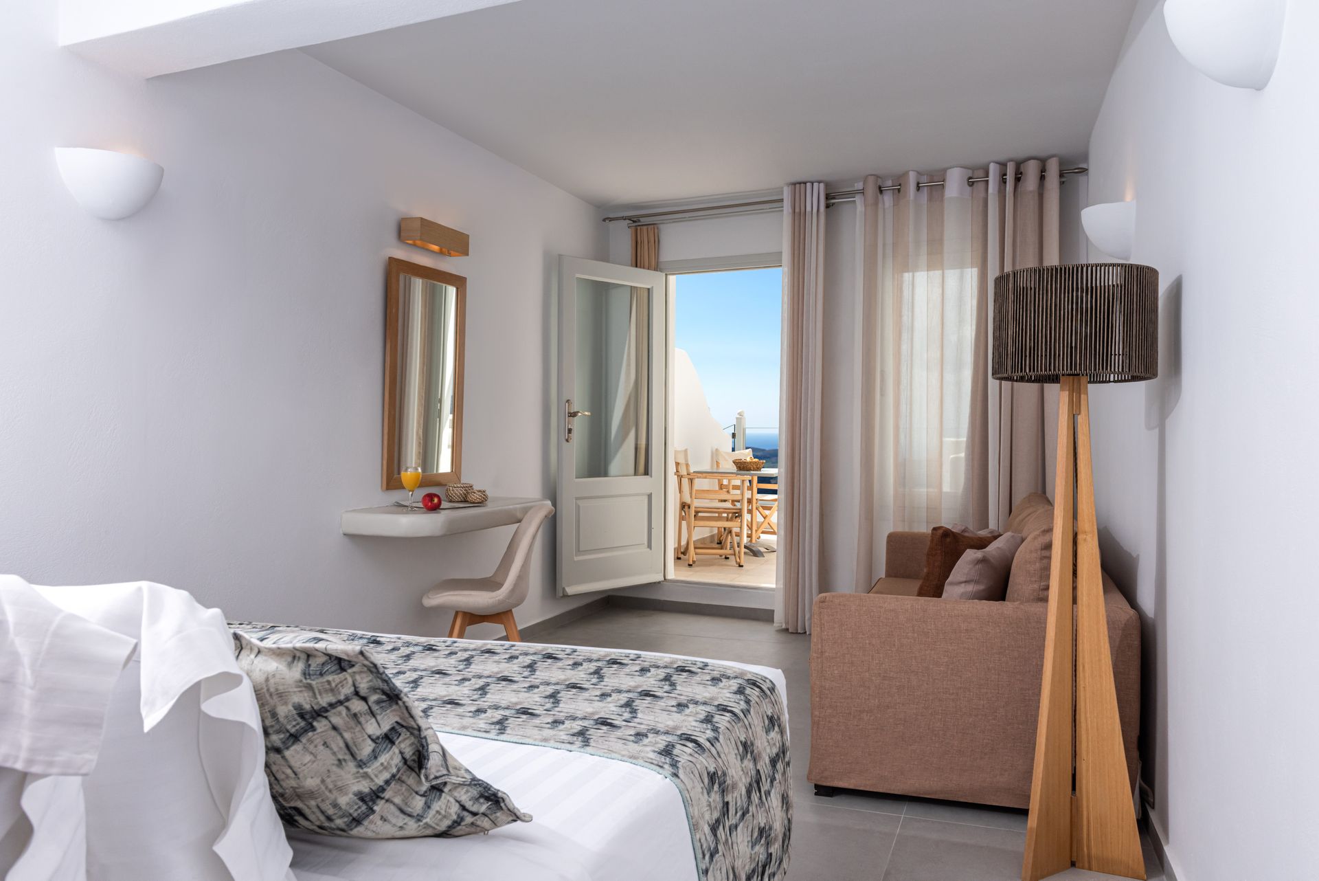 Adamant Suites Santorini - EMERAL - 11