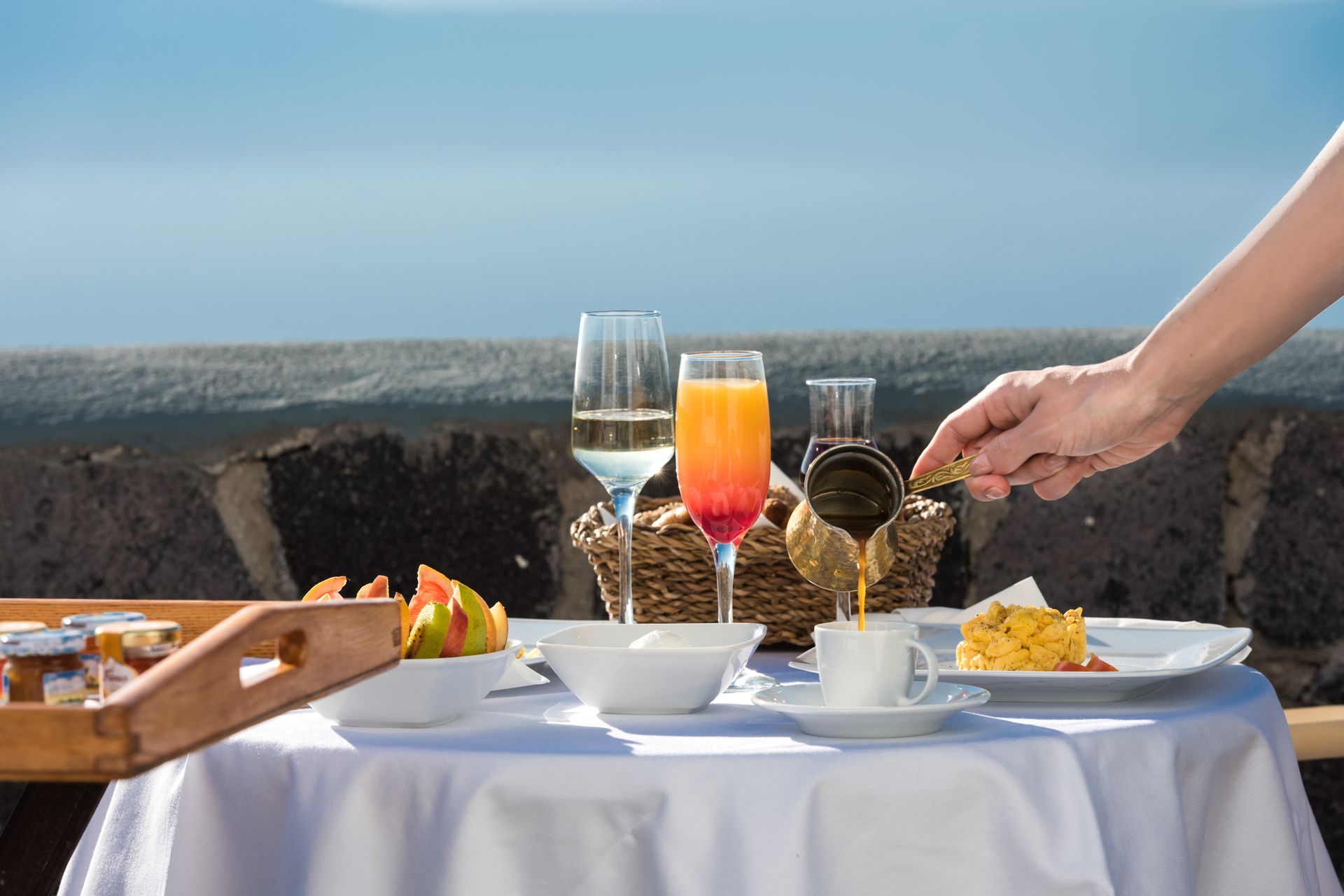 Adamant Suites Santorini - MOONST - 18