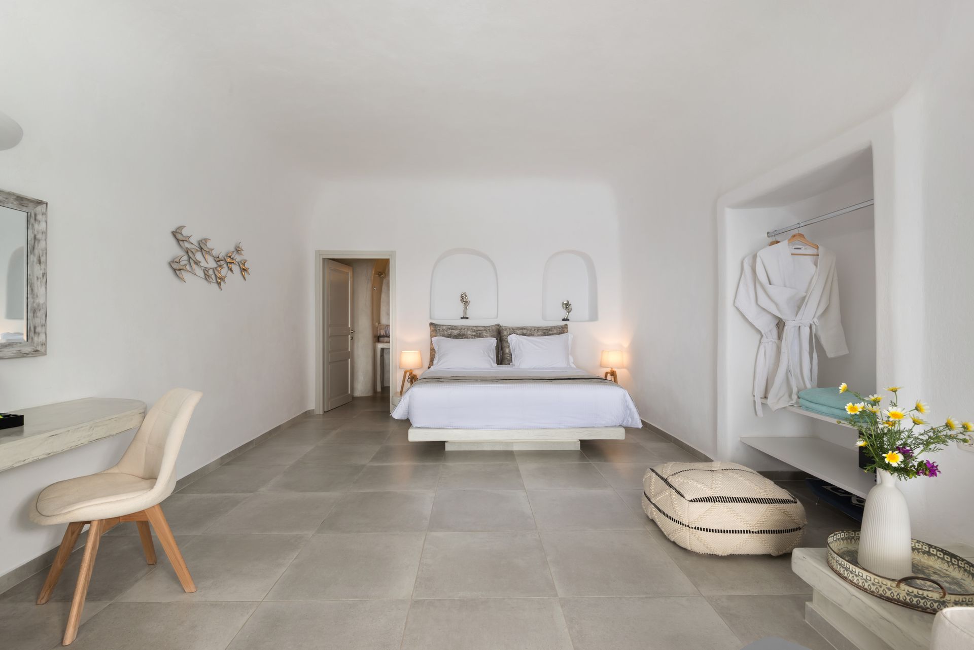 Adamant Suites Santorini - MOONST - 33