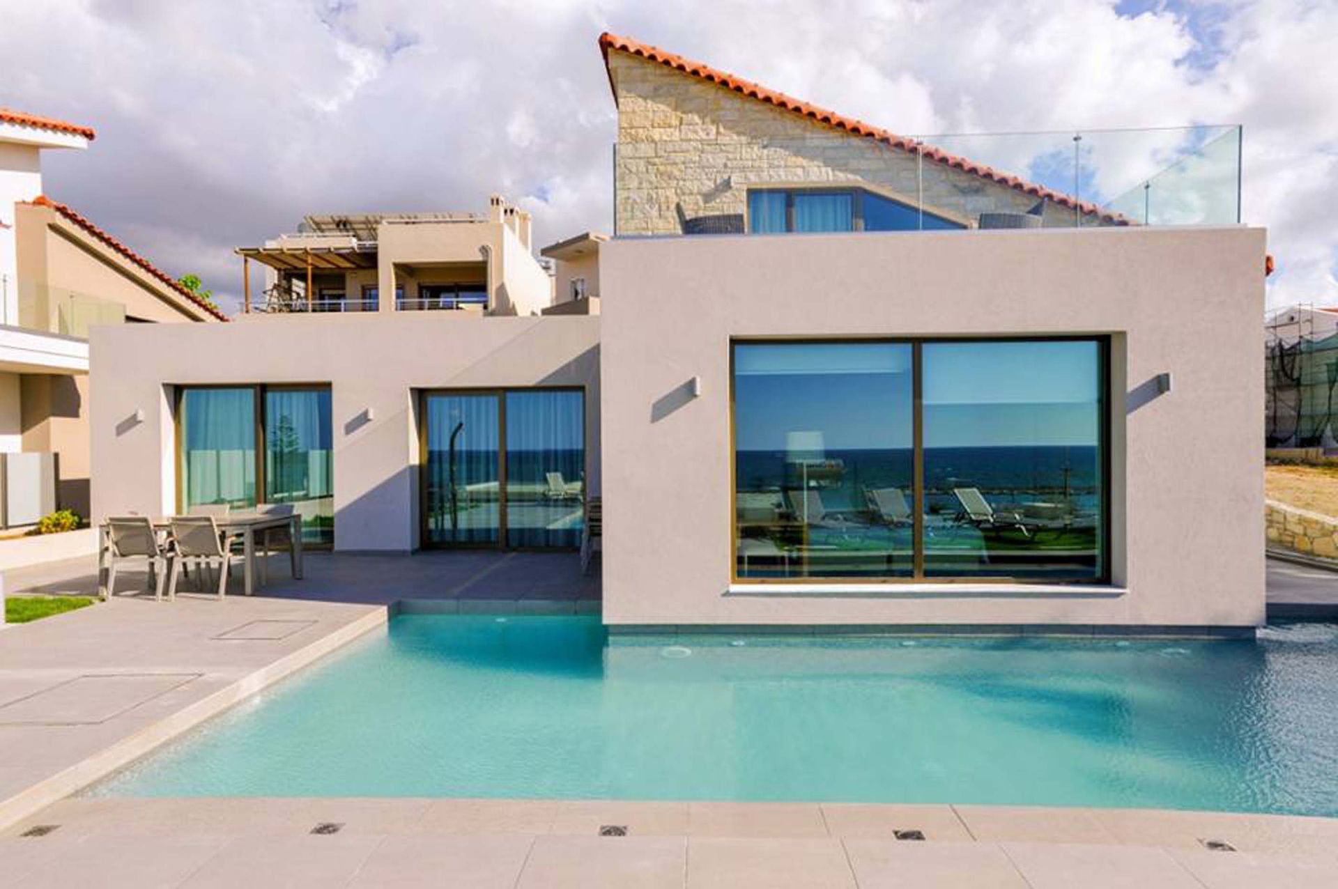 Holiways Villas Crete - AVRA - 2
