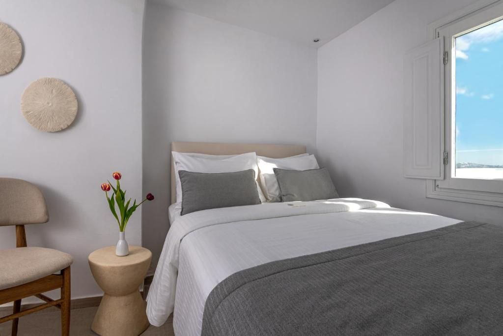 Aqua Luxury Suites Santorini - AQUA - 9