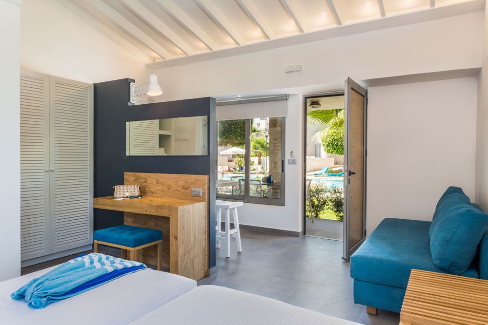 Studio | Suites