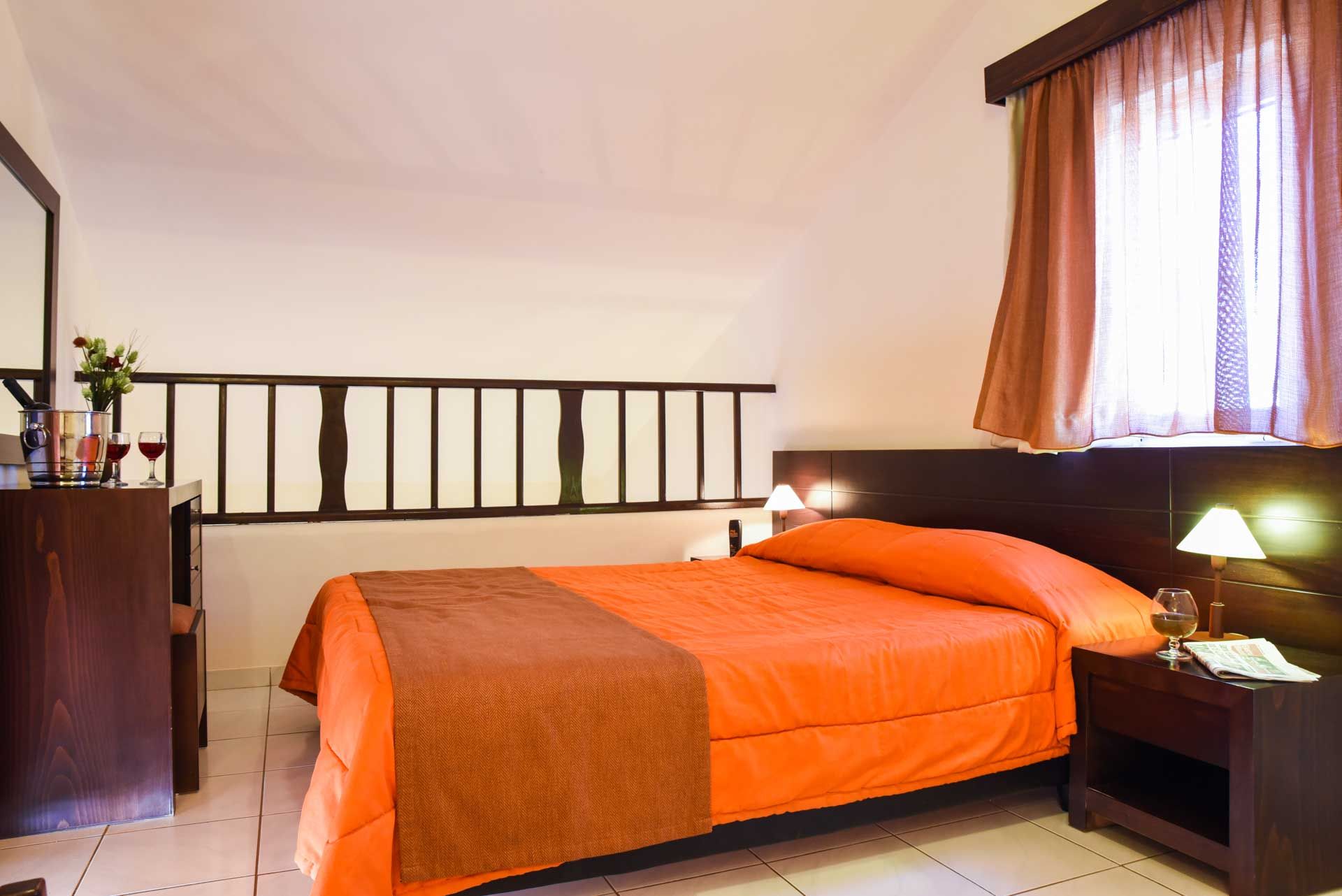 Theo Hotel Chania - MAIS - 2