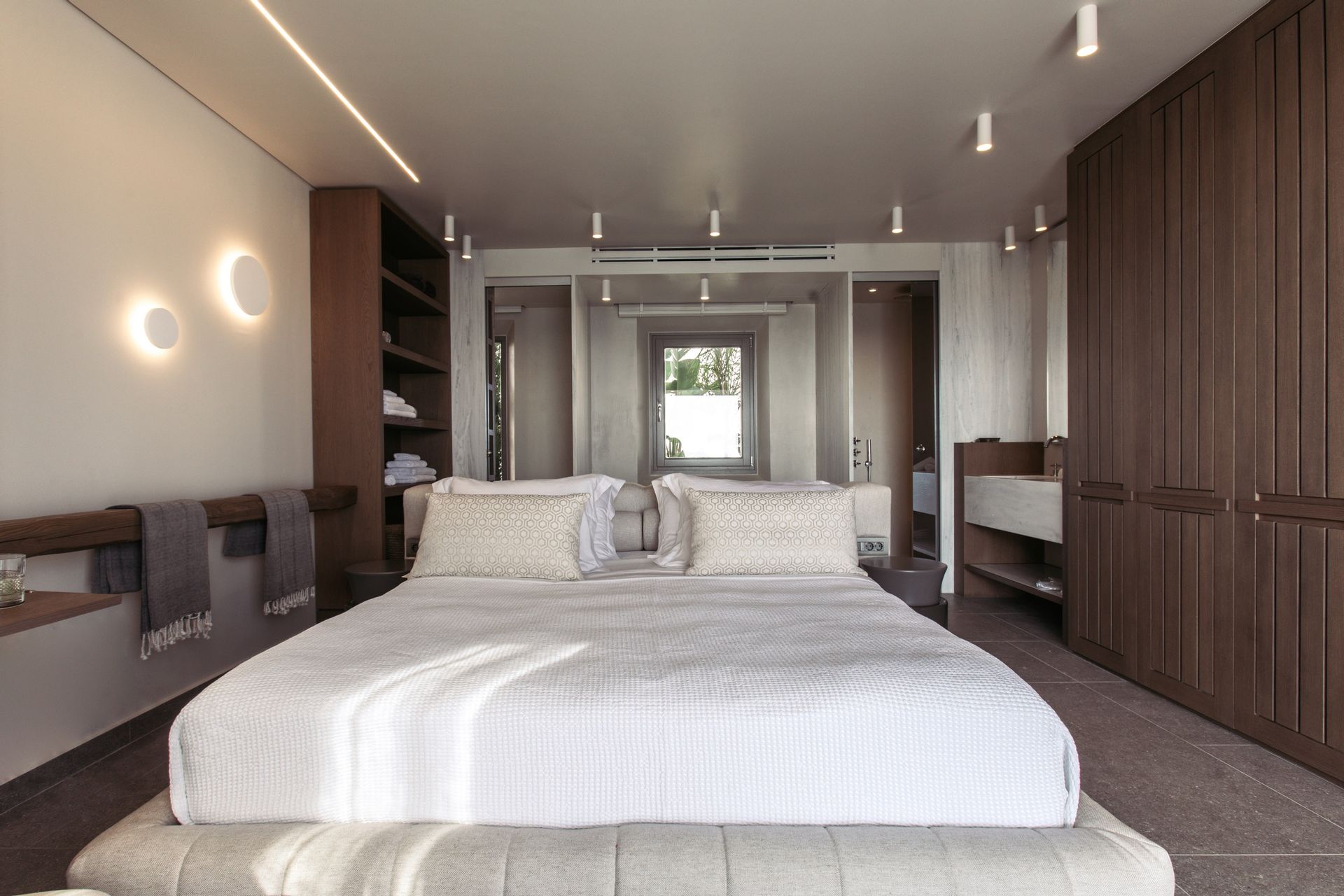 Santana Luxury Suites - FAMSVA - 3