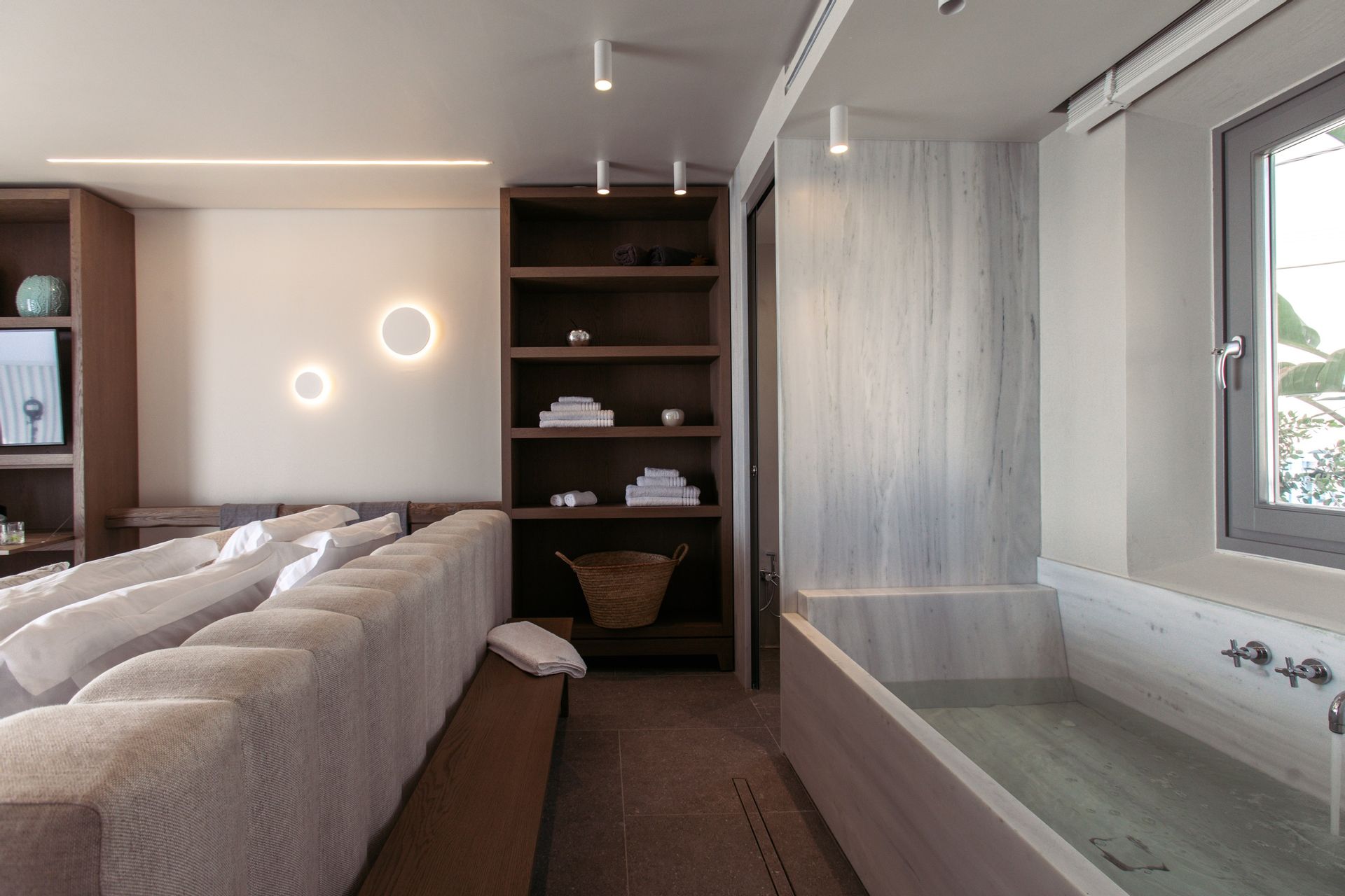 Santana Luxury Suites - FAMSVA - 4