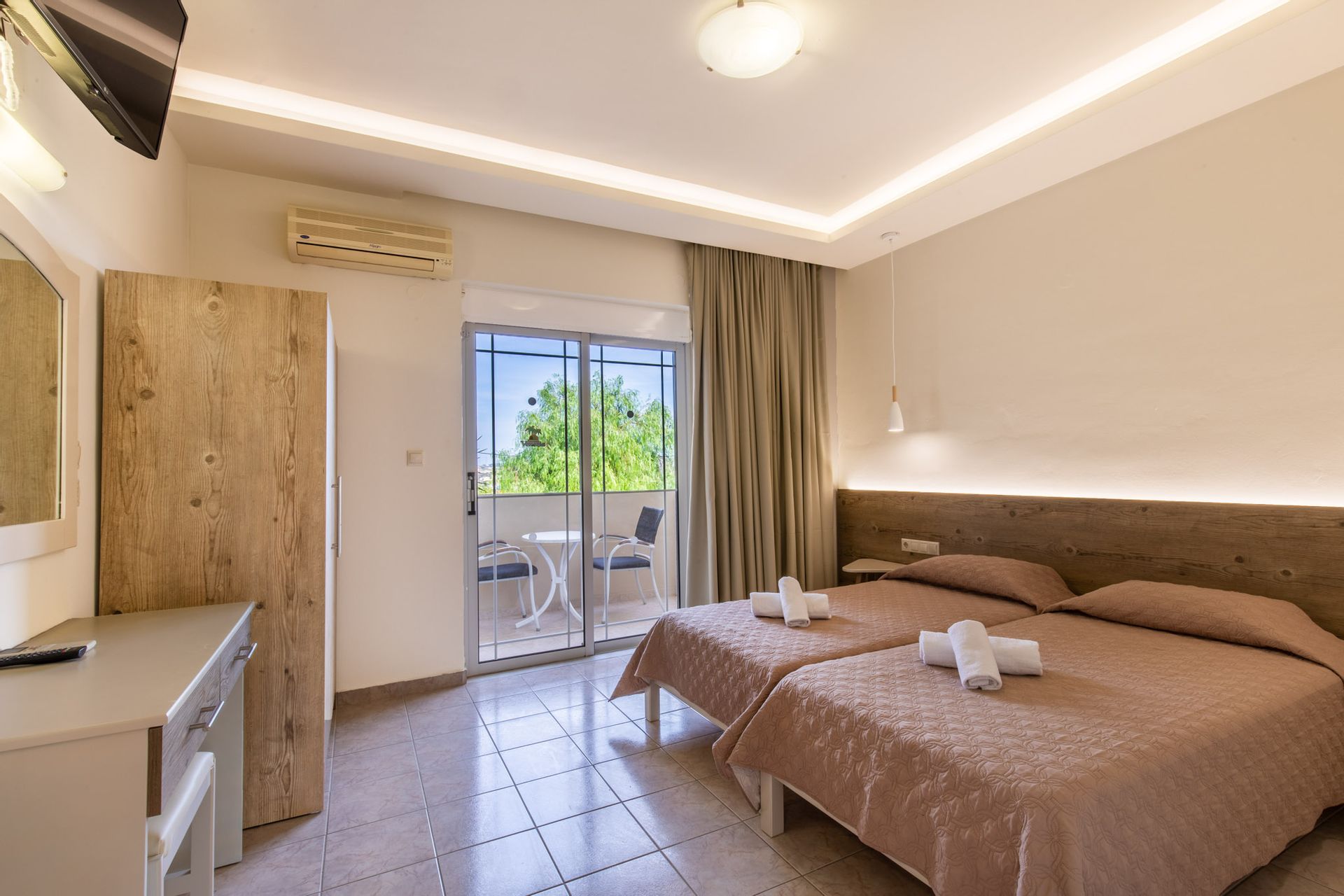 Venezia Resort Hotel Rhodes - APT - 2
