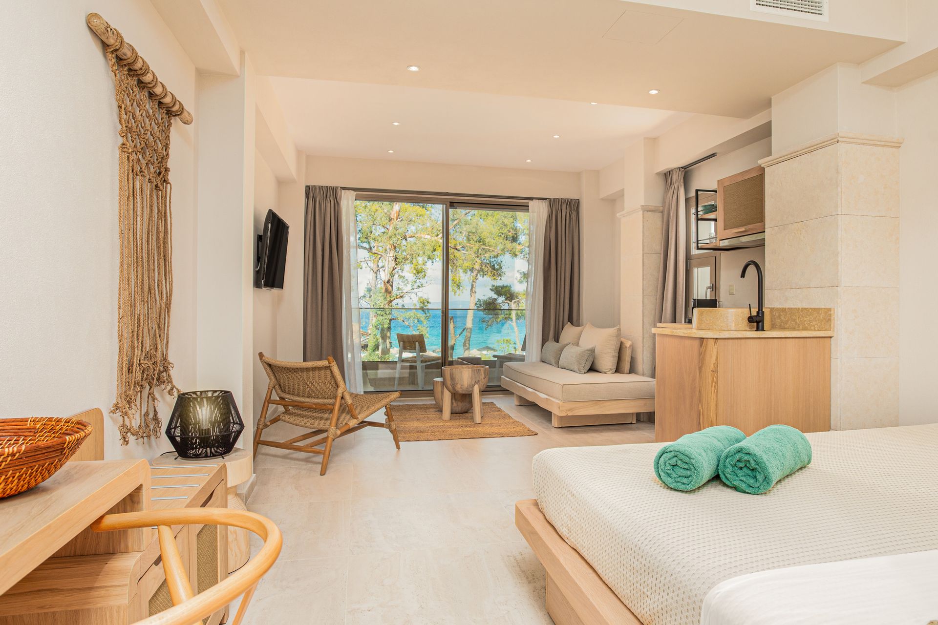Deluxe Suite | Sea View
