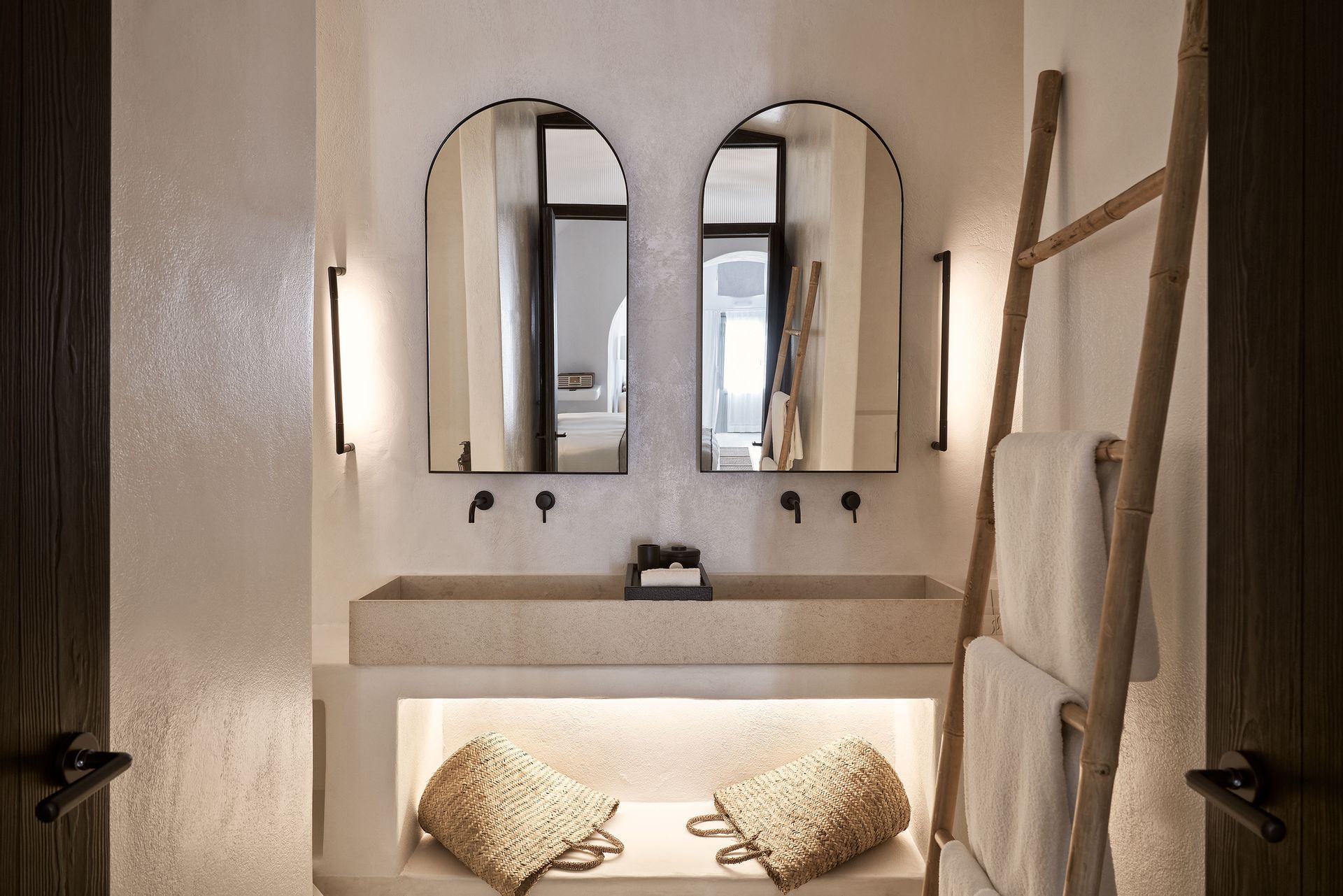 Charisma Suites Santorini - IPCS - 7