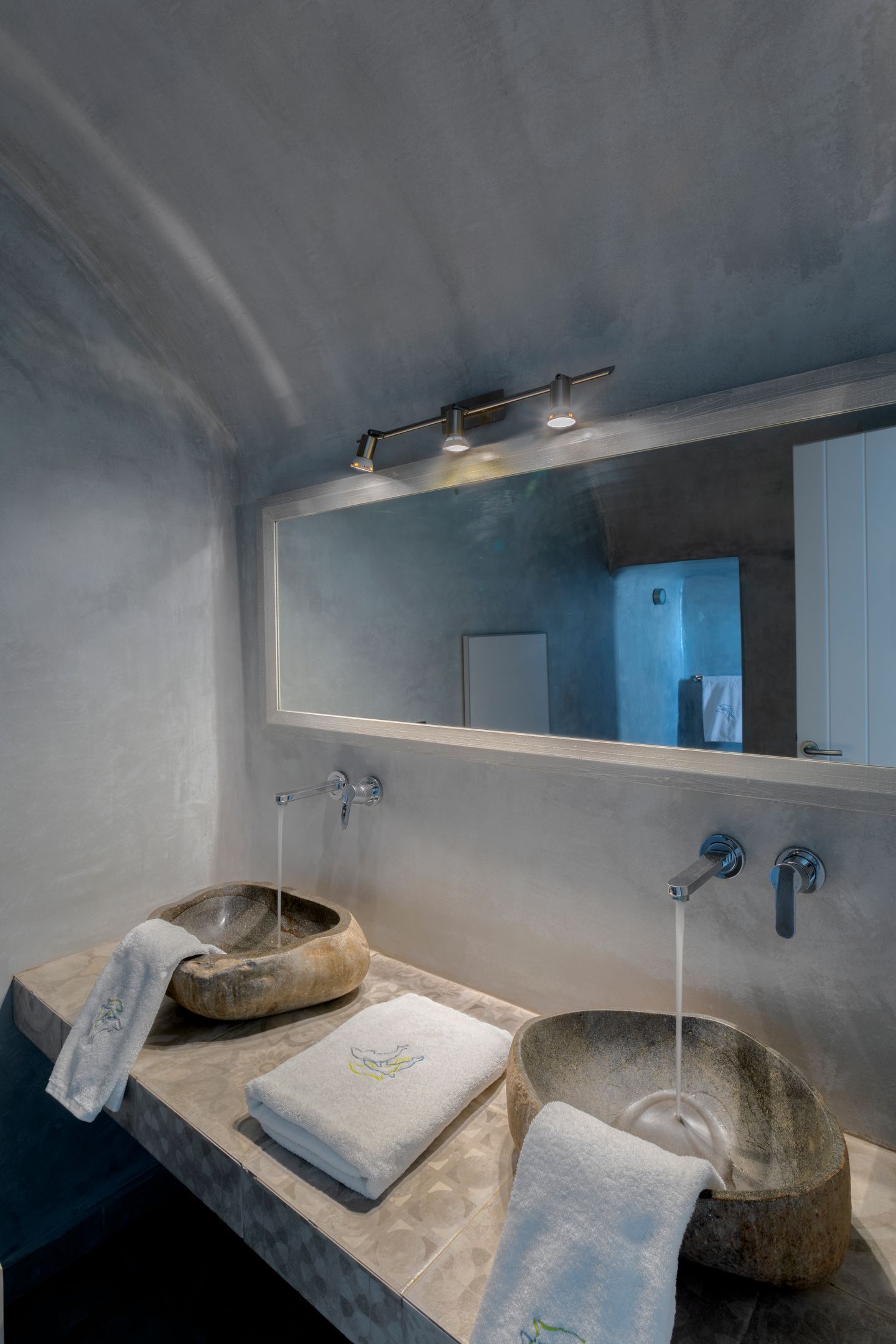 Blue Dolphins Apartments & Suites - HONSUI - 5