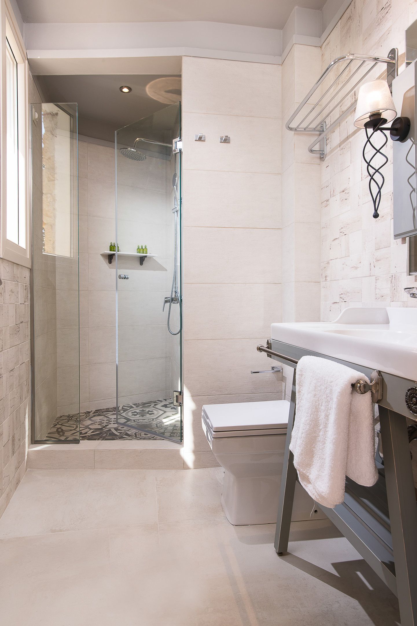 Neikos Luxury Suites - DTR - 6