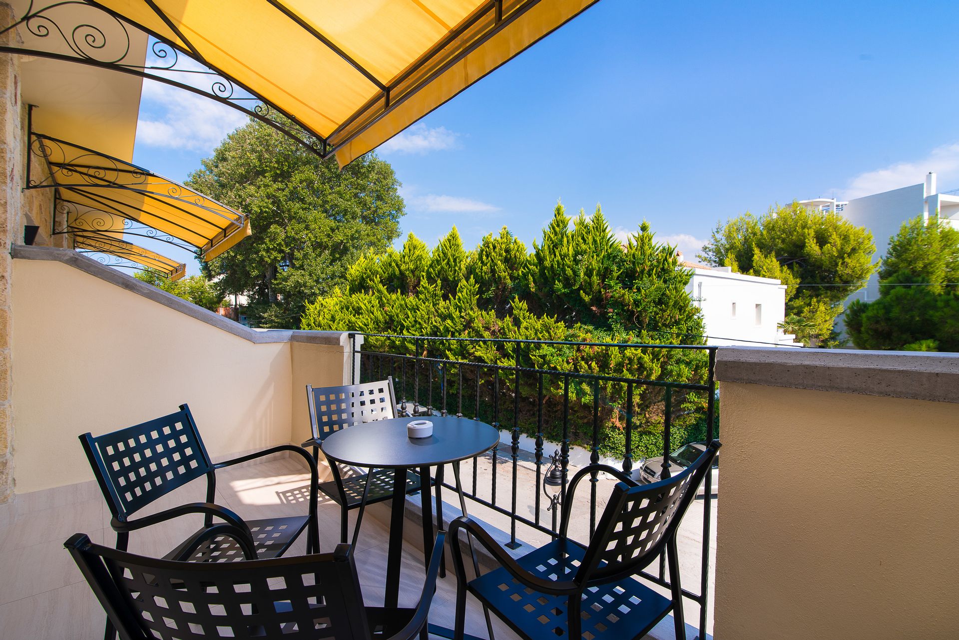 Neikos Luxury Suites - DQR - 9