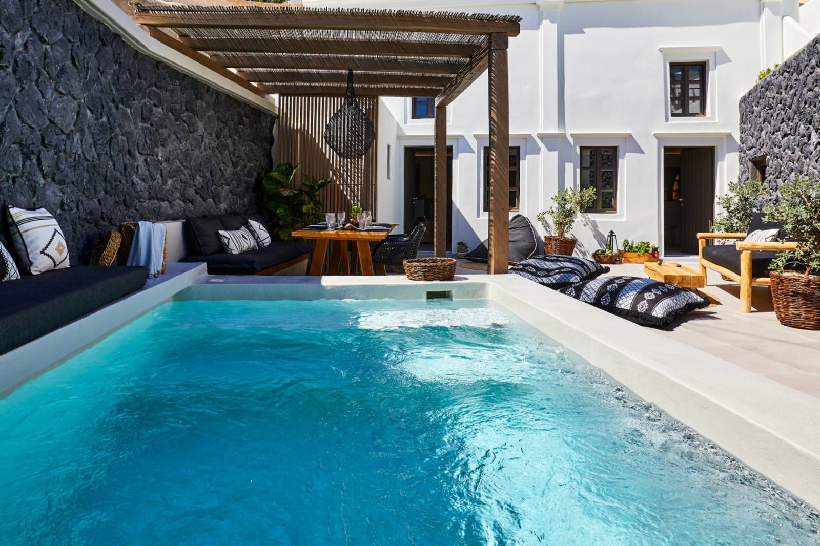 Floria Suites Santorini - BED - 8