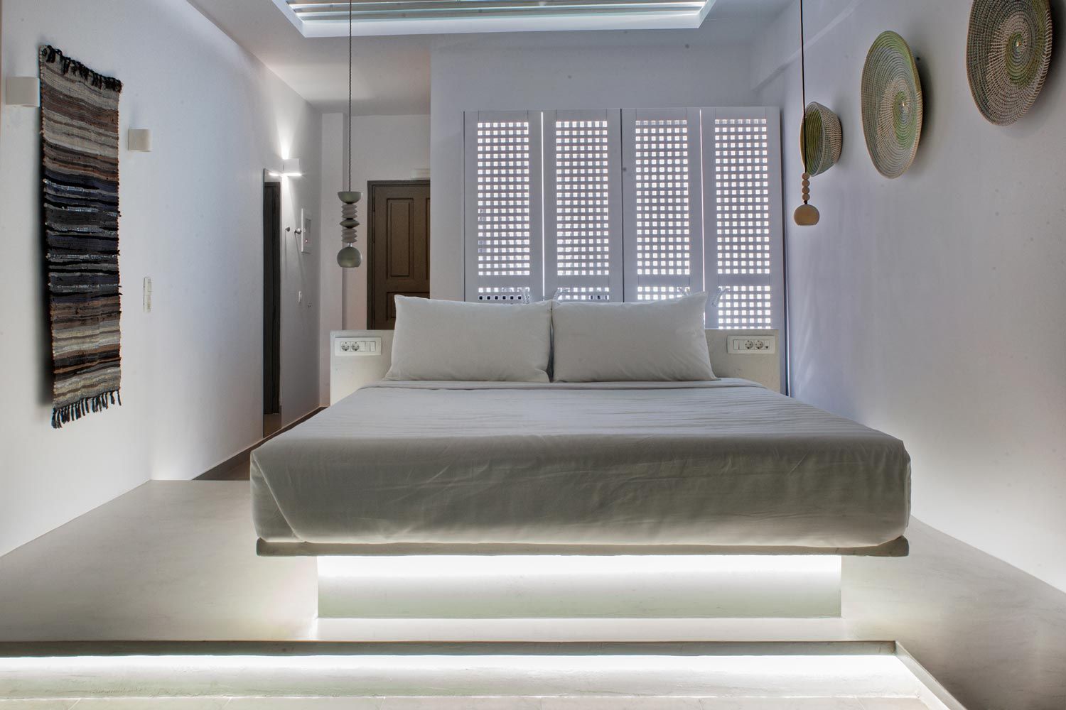 Amity Suites – Adults Only - SENIOR - 9