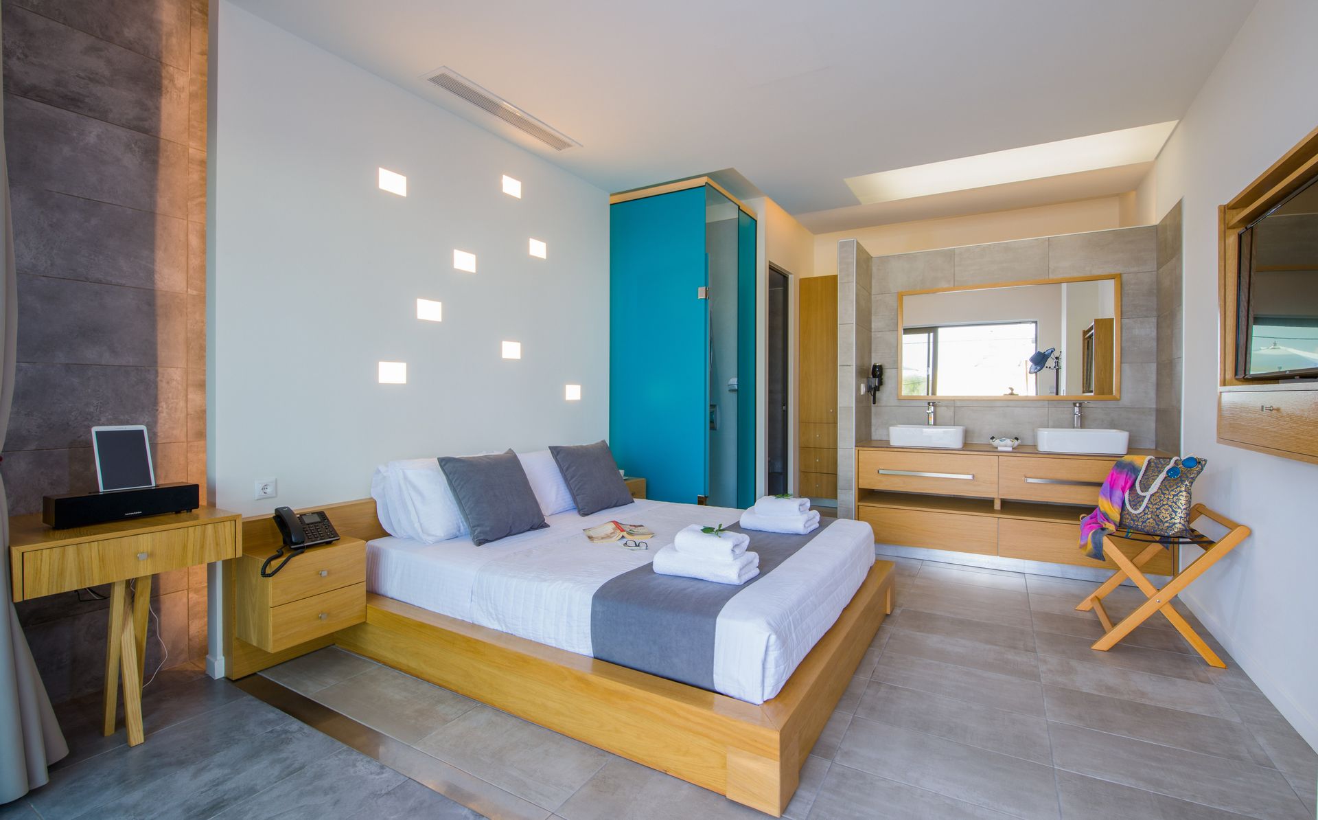 Lilium Luxury Suites Crete - SDSVR - 16