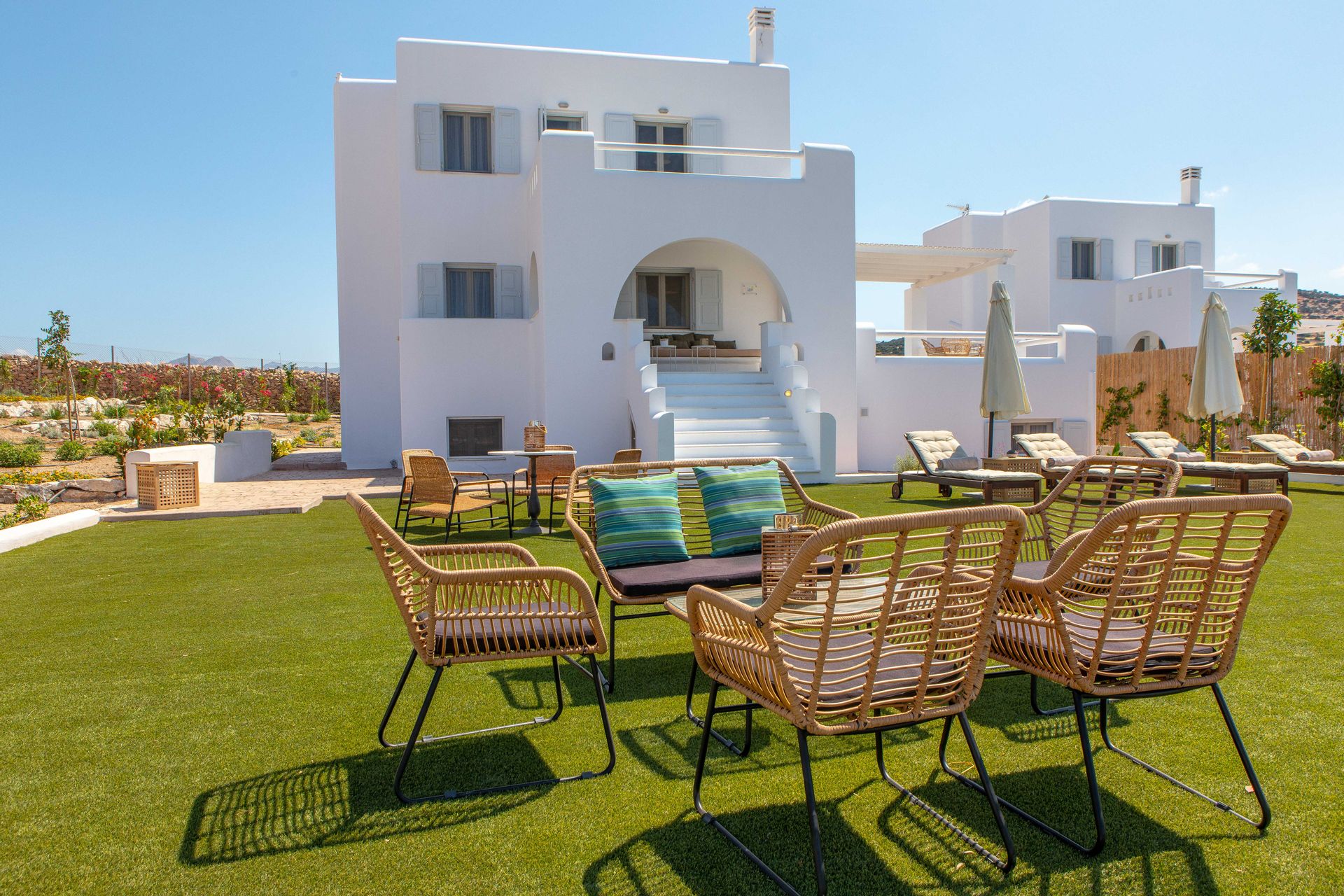 VILLA KALANTOS