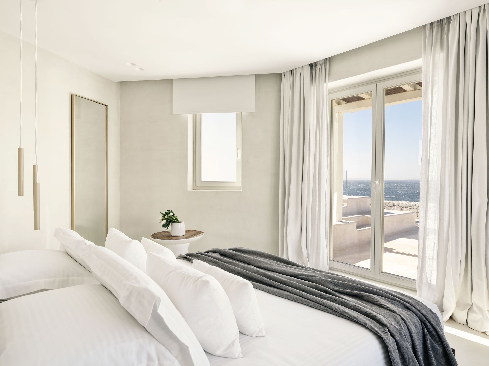 Deluxe Room with Private Heated Jetted Tub Sea View