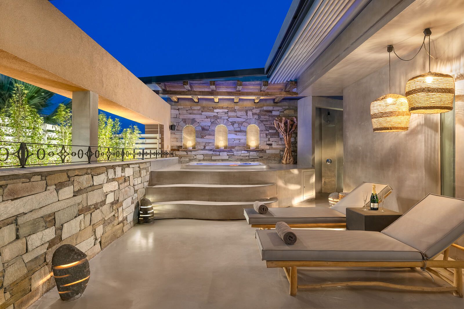 King Suite with Private Outdoor Hot Tub | Helios