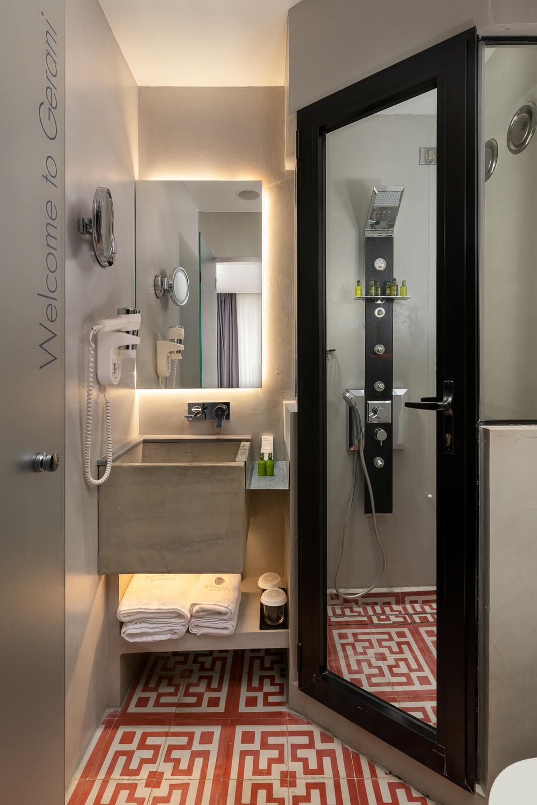 Elakati Luxury Boutique Hotel - GERANI - 3