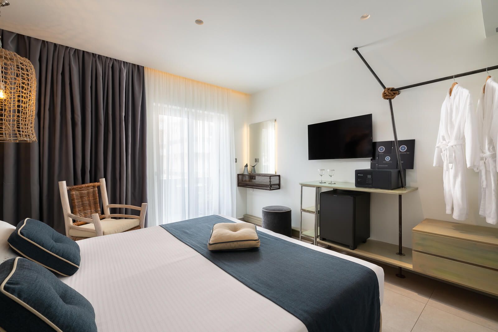 Elakati Luxury Boutique Hotel - GERANI - 8