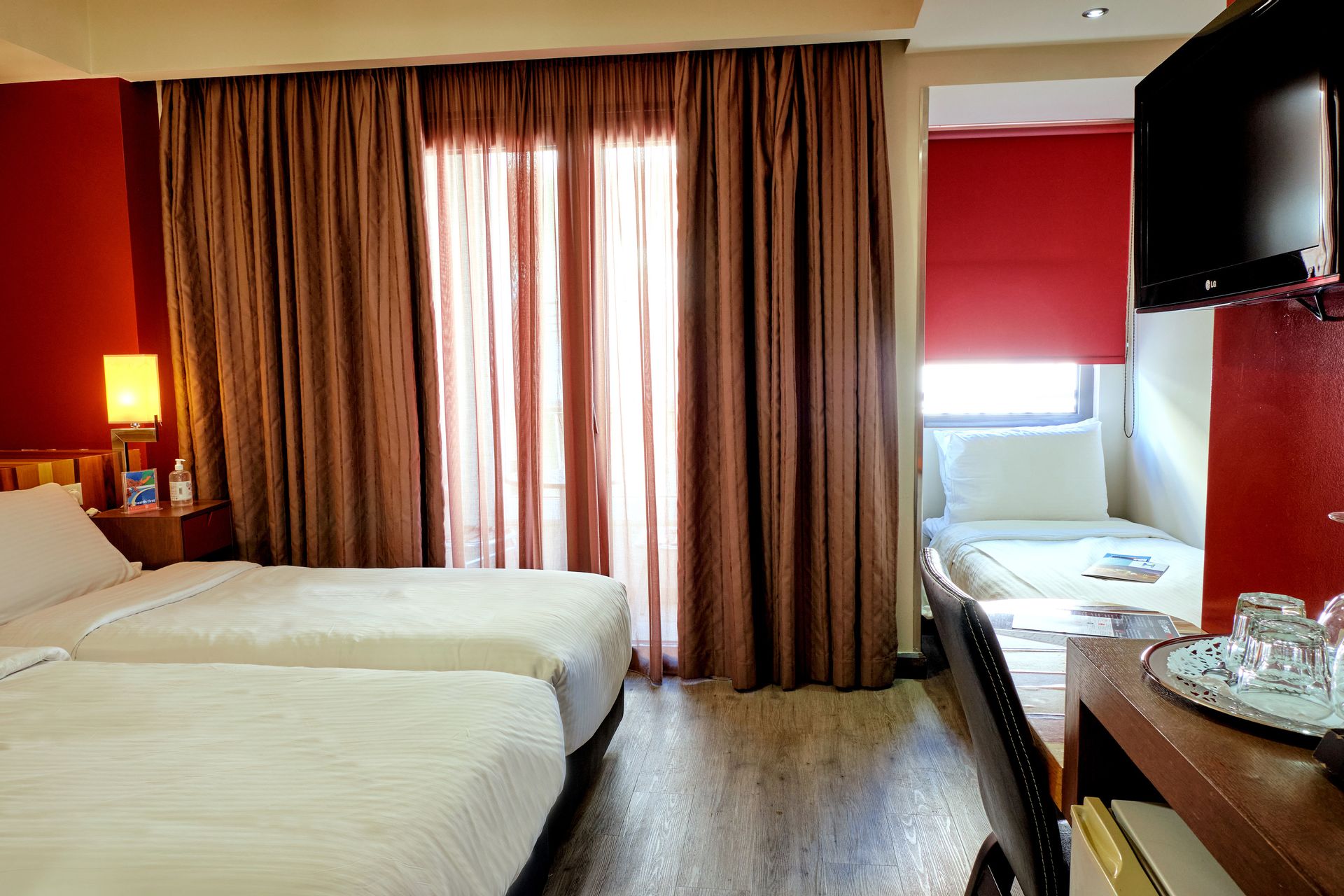 Triple City View Room