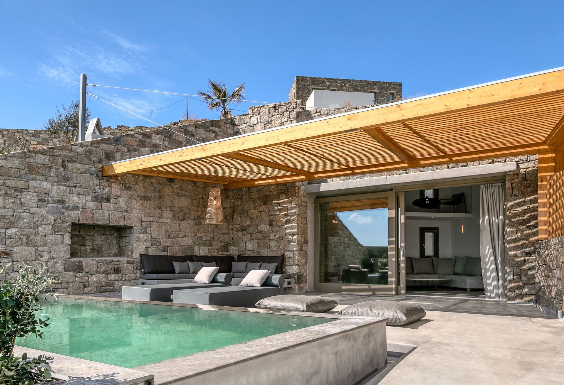 Panormos Bay Suites – Grand Maisonette