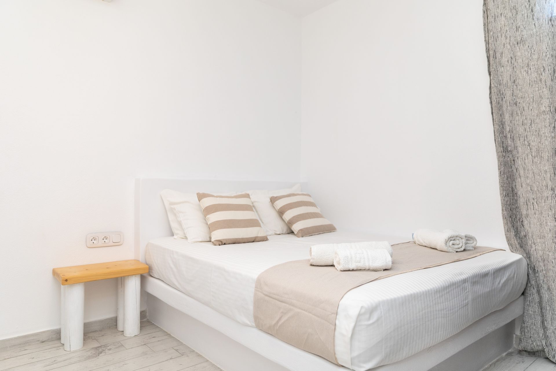 Depi’s Luxury Villas - YELLOE - 2