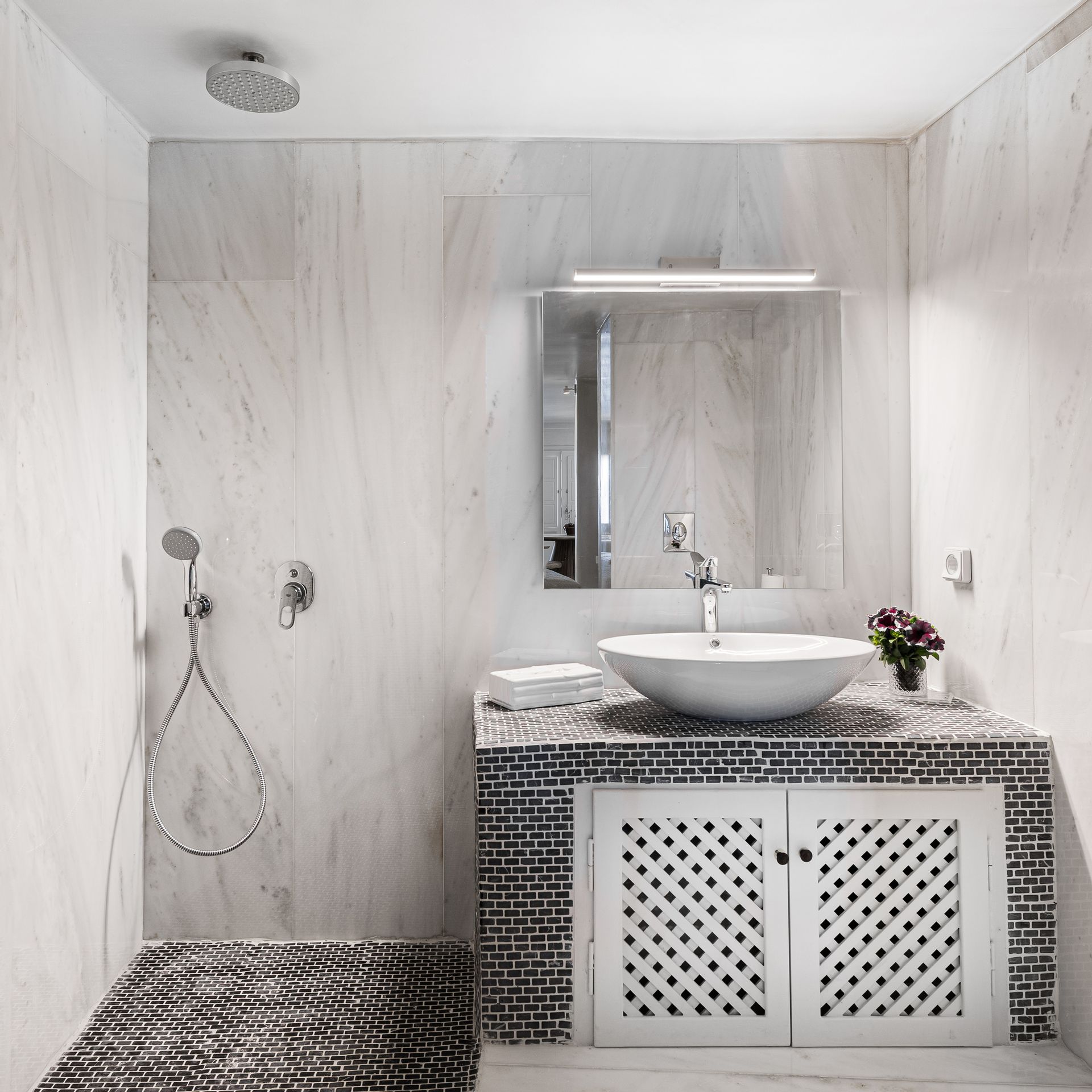 Armeni Luxury Villas Oia Santorini - EXCV - 4