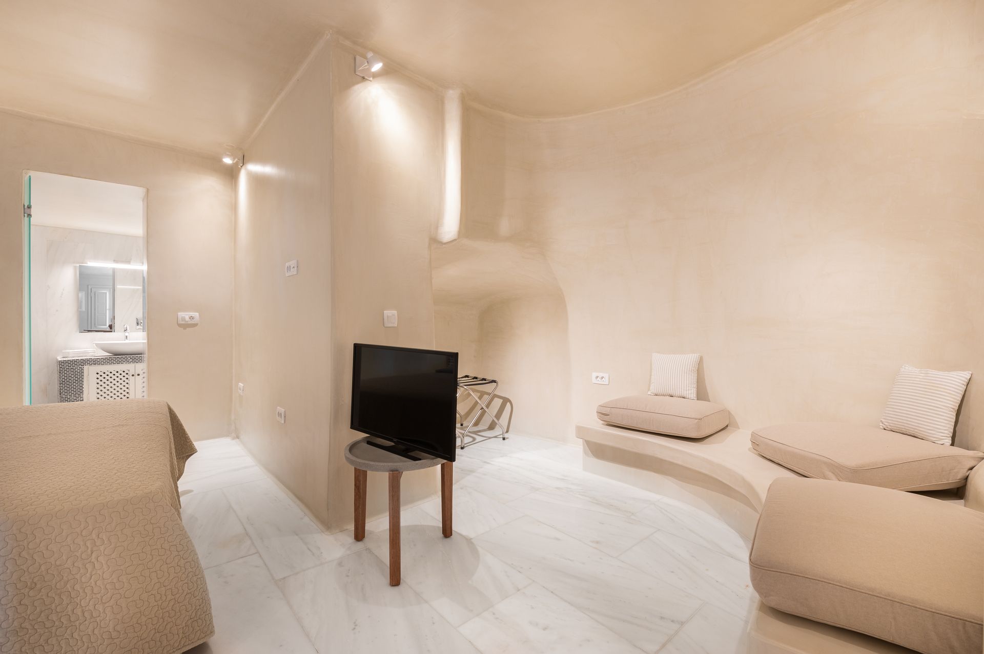 Armeni Luxury Villas Oia Santorini - EXCV - 9