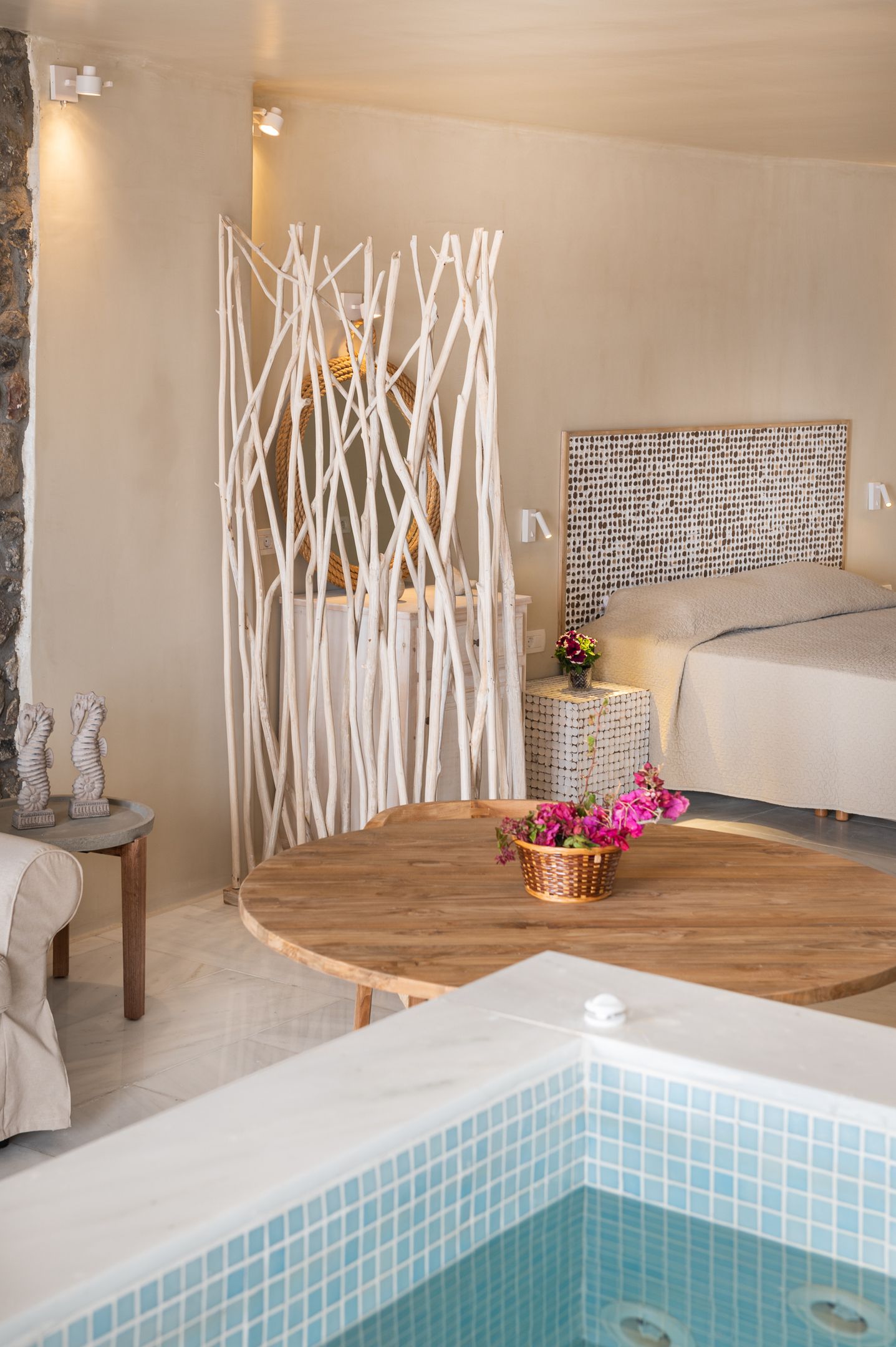 Armeni Luxury Villas Oia Santorini - EXCV - 16