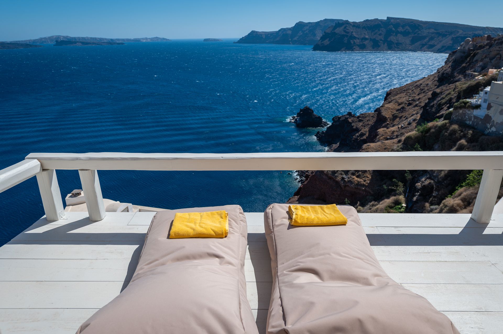 Armeni Luxury Villas Oia Santorini - ELSV - 5