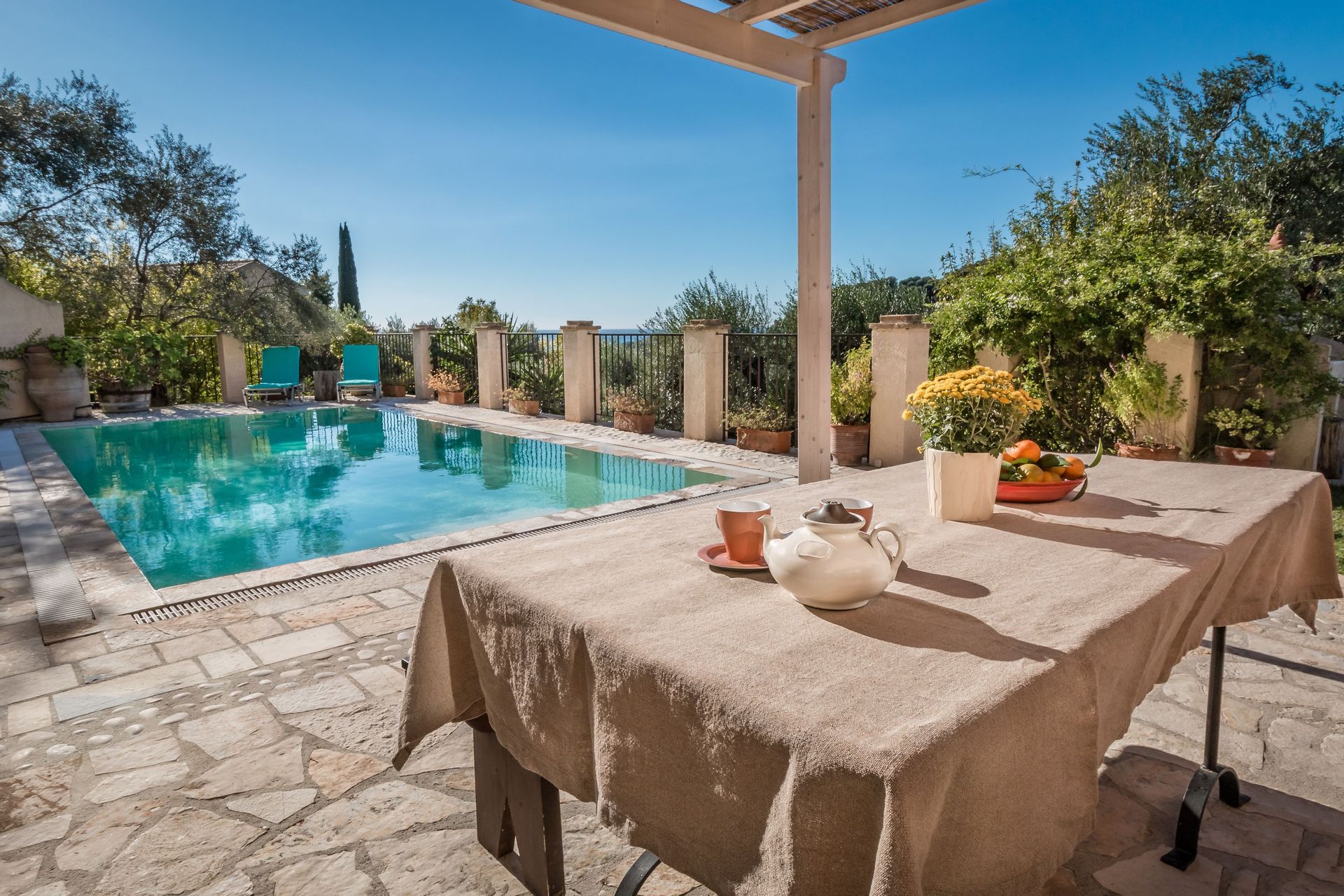 Mastrogiannis Country Retreat - LEMONV - 2