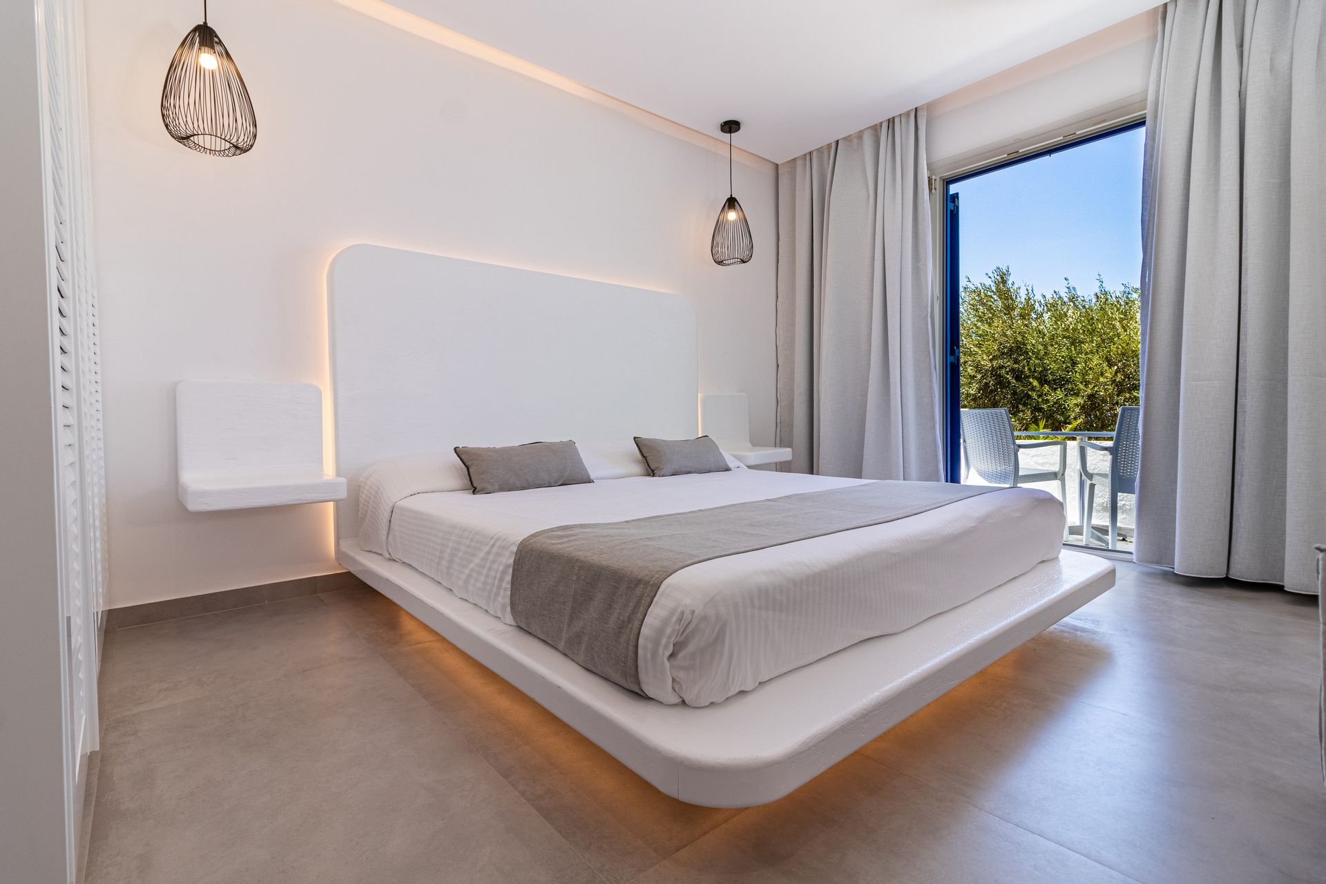 Daylight Wing Double Room