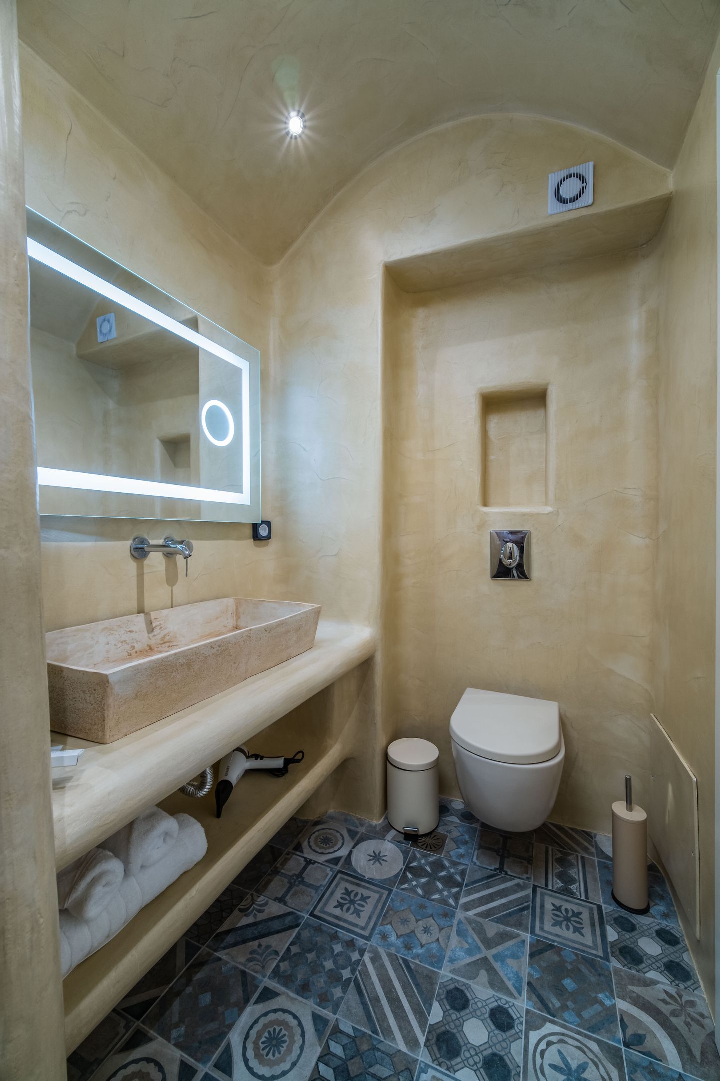 Aegean Blue Luxury Suites - TWOLEV - 6