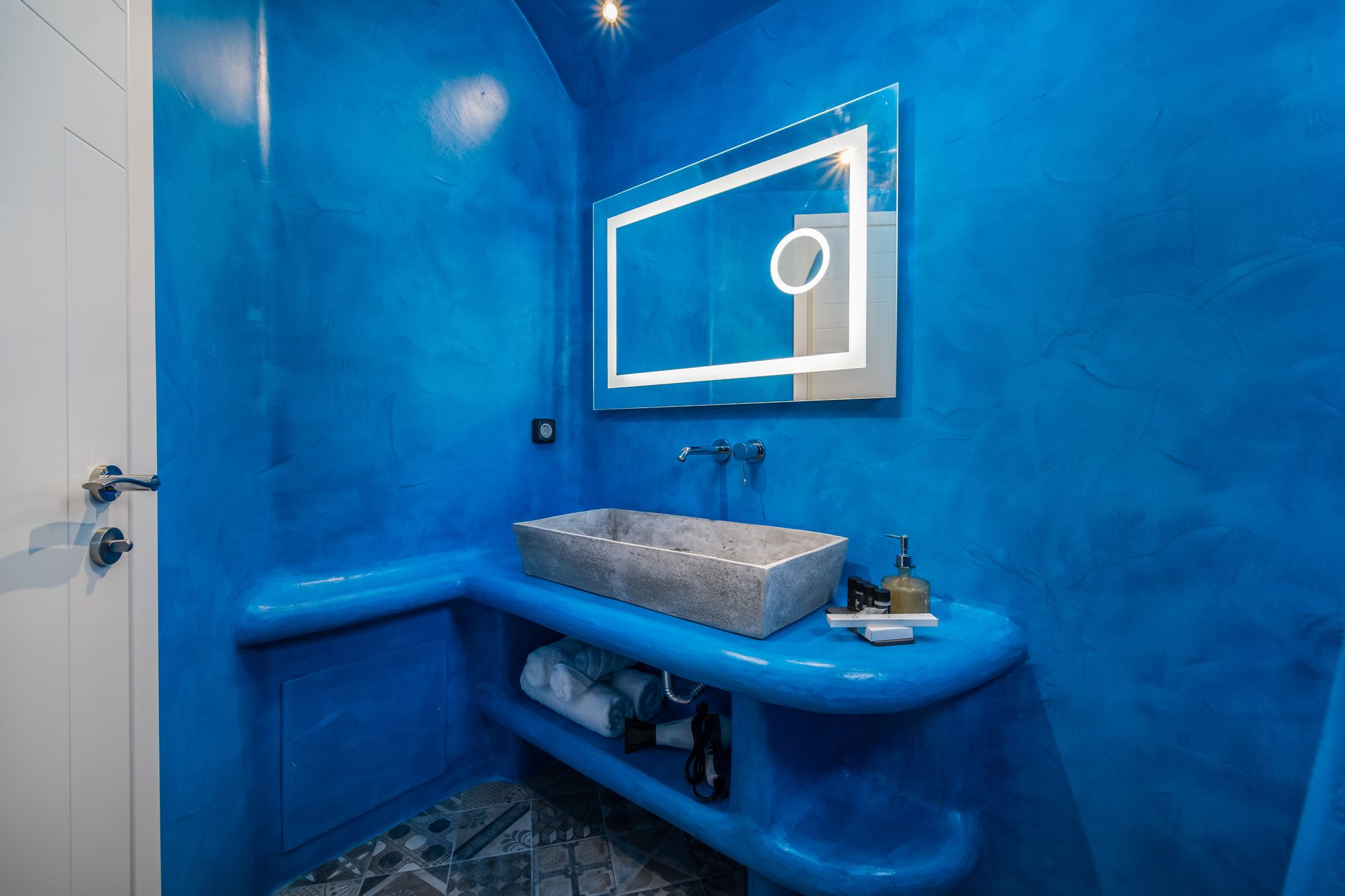 Aegean Blue Luxury Suites - DELUXE - 2
