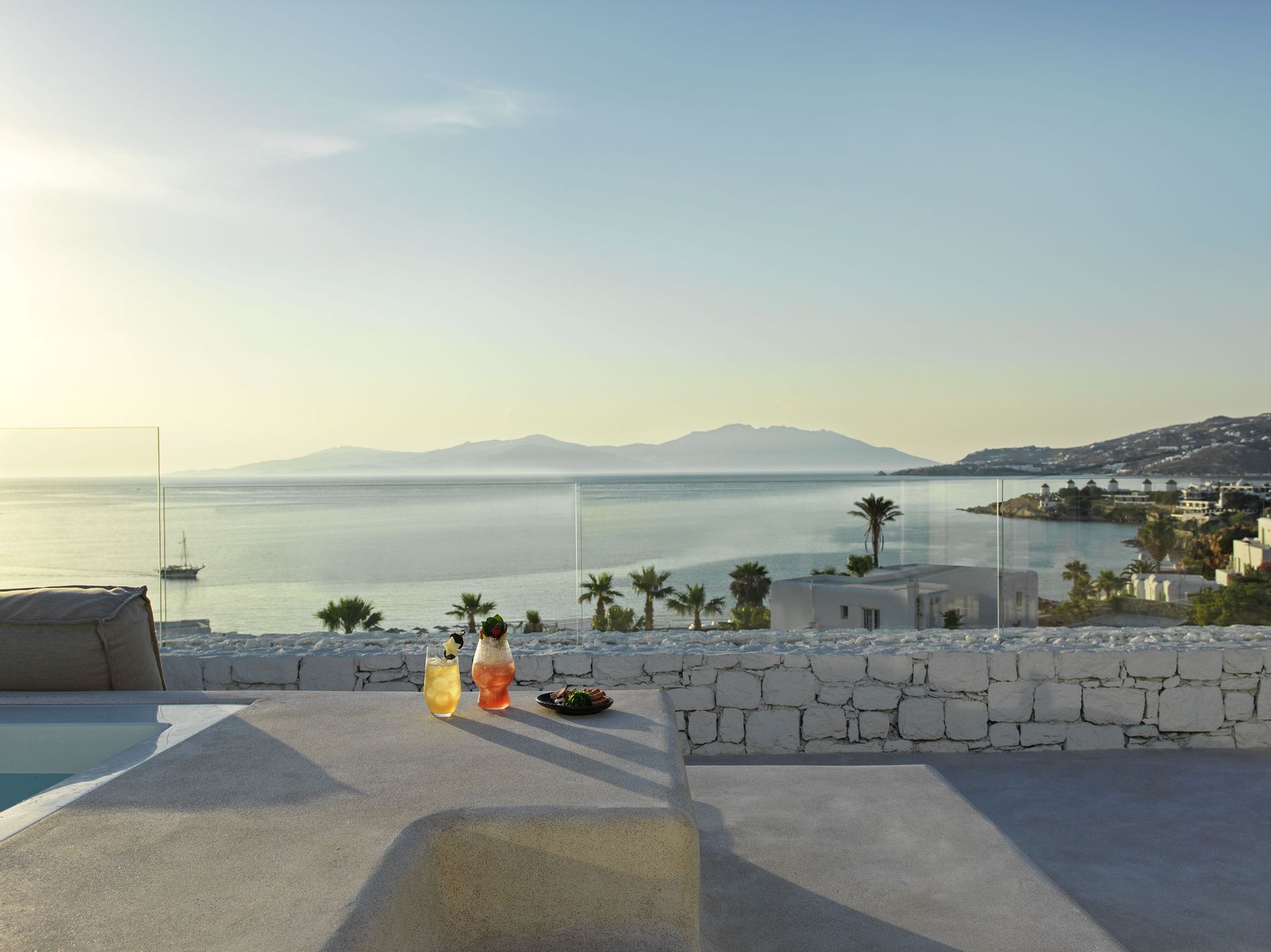 Mykonos Earth Suites - DELUXE - 3