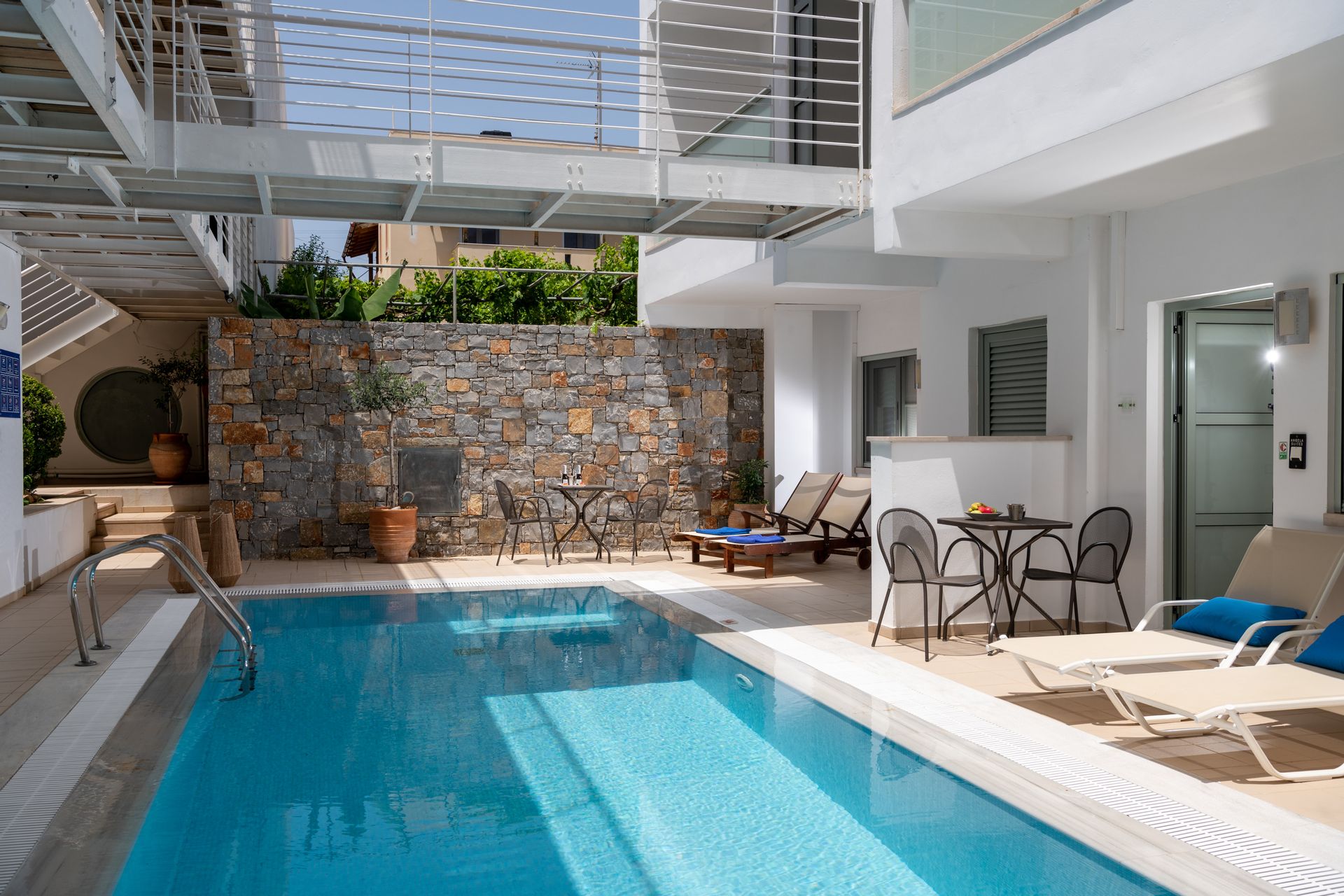 Angela Suites Boutique Hotel - VIP - 4