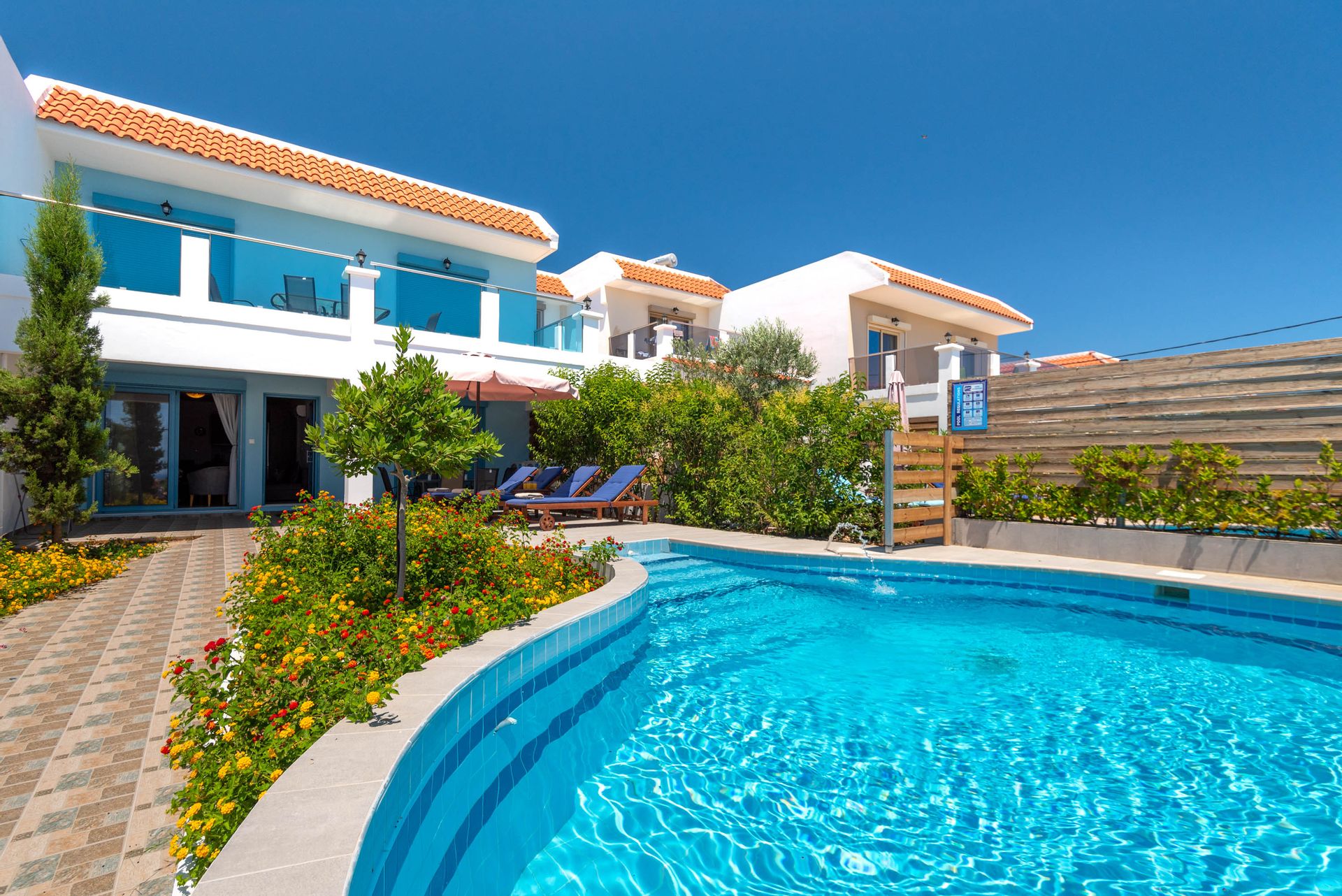 Two-Bedroom Deluxe Suite with Private Pool and Sea View
